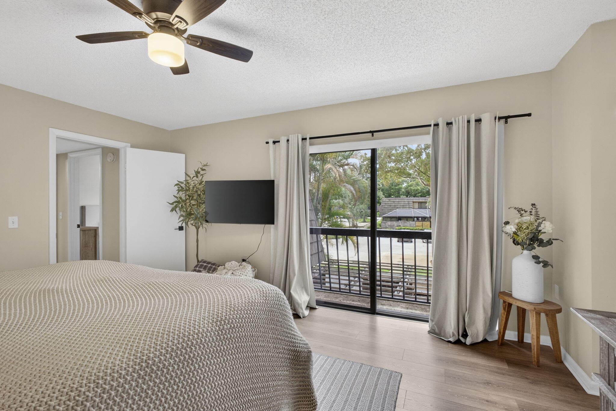 121 1st Terrace, Palm Beach Gardens, FL 33418 — photo 37 of 65