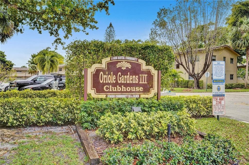 7310 NW 1st Street 102, Margate, FL 33063 — photo 27 of 32