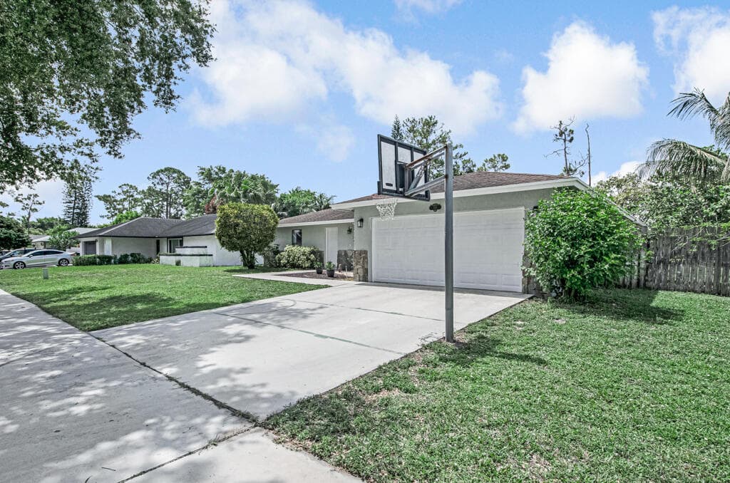 100 Greenwood Court, Royal Palm Beach, FL 33411 — photo 53 of 55