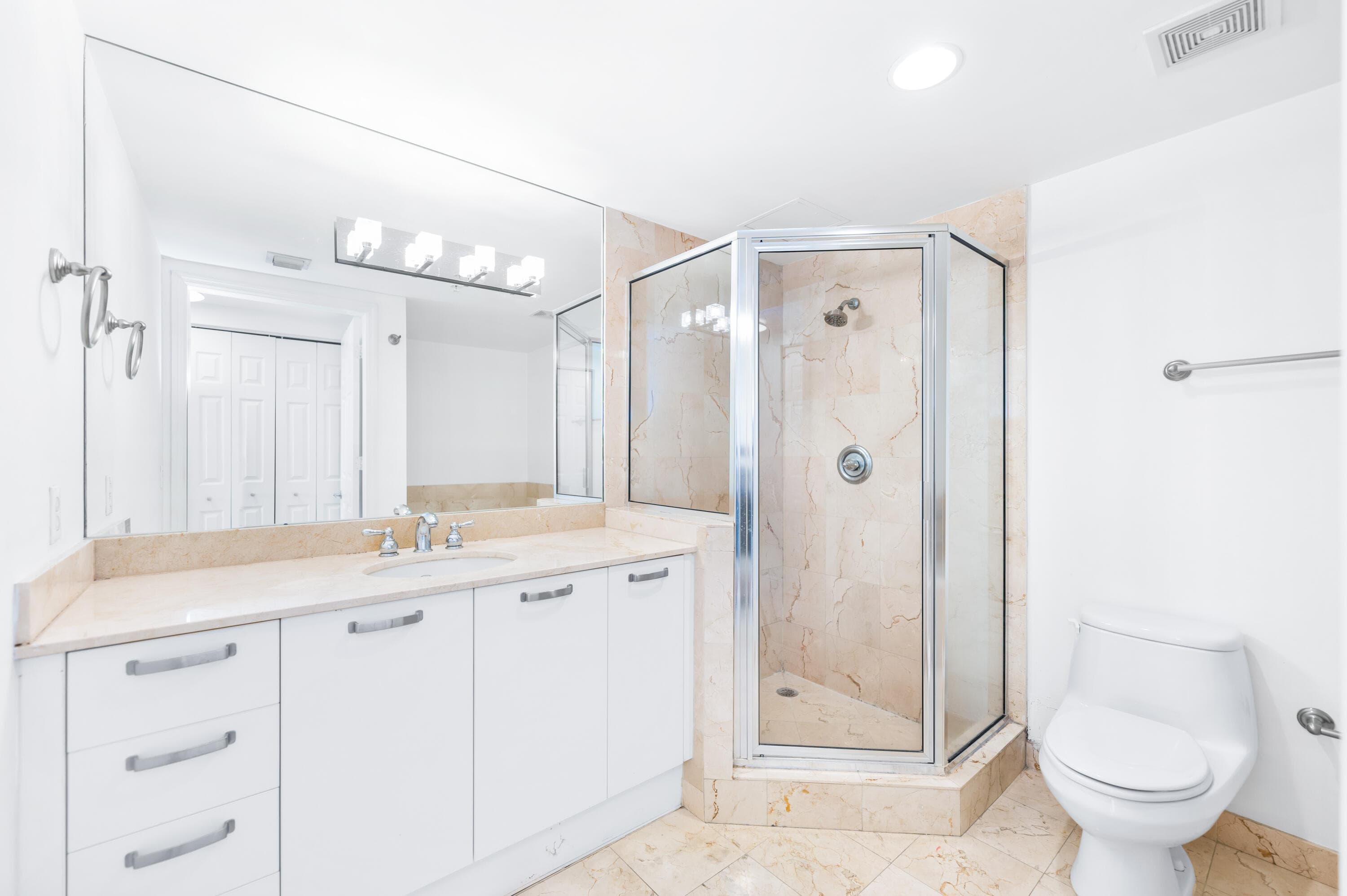 2030 S Douglas Road 807, Coral Gables, FL 33134 — photo 7 of 12