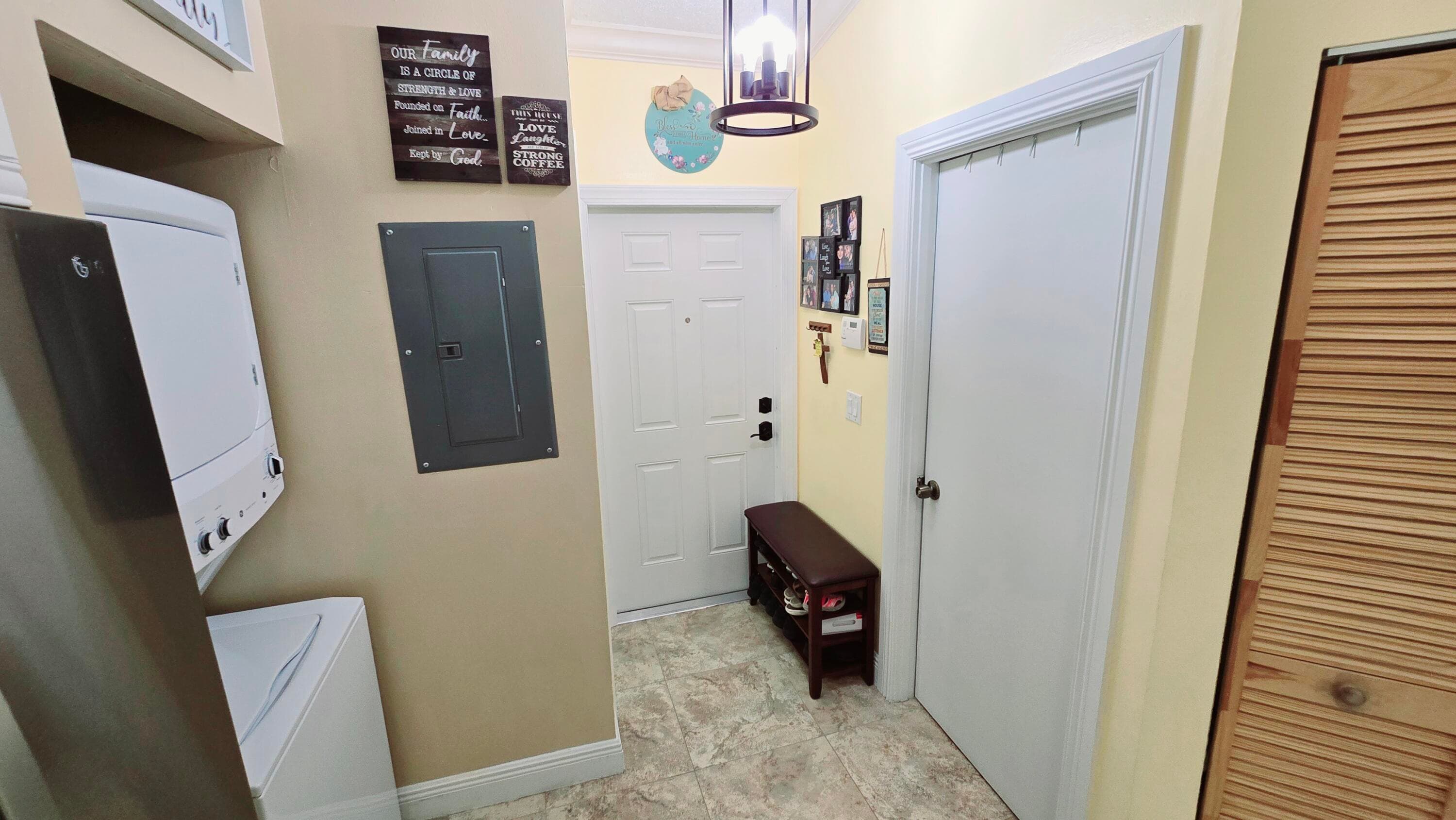 616 NW 47th Street, Deerfield Beach, FL 33064 — photo 10 of 25