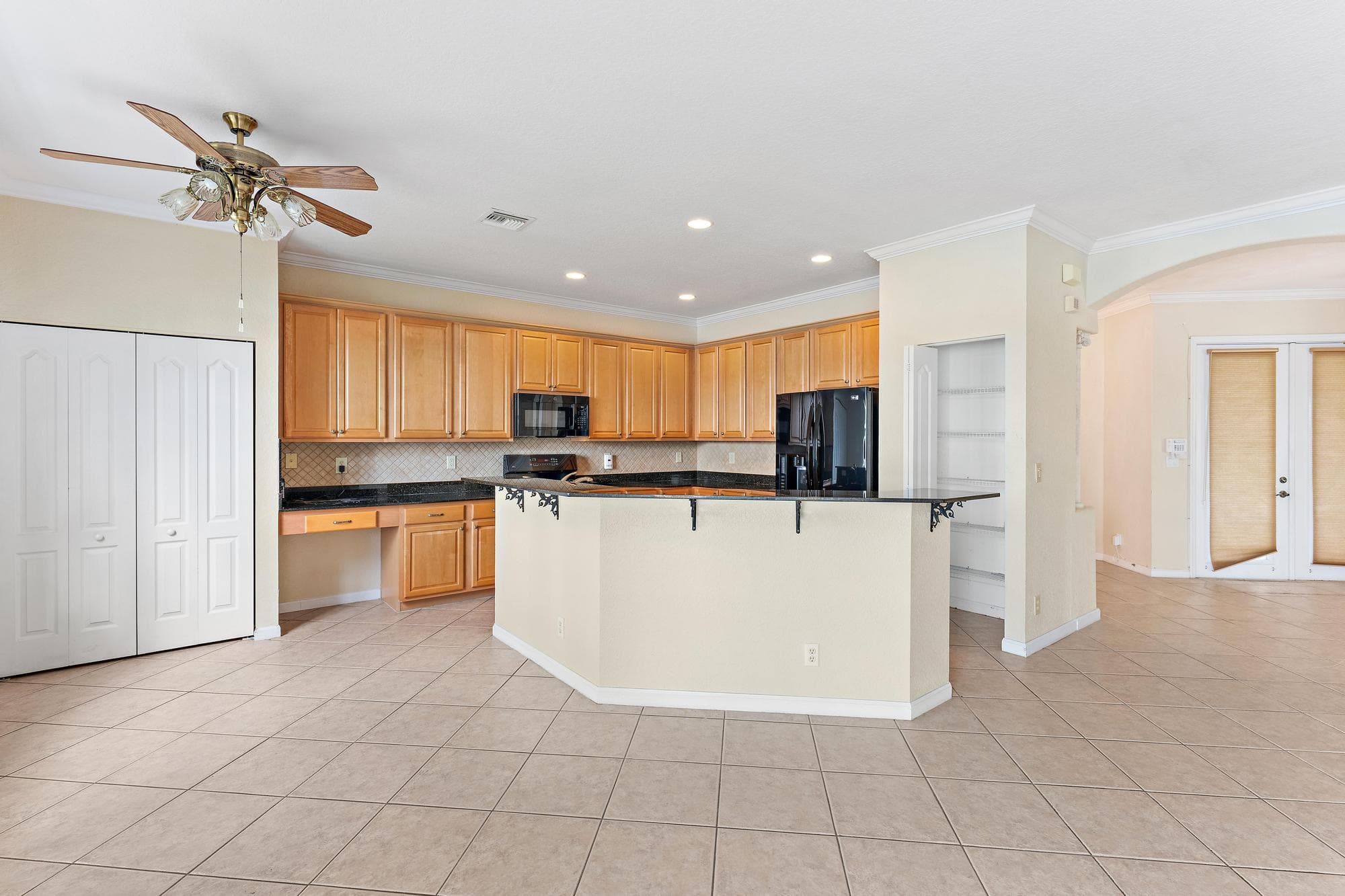 144 Berenger Walk, Royal Palm Beach, FL 33414 — photo 5 of 34
