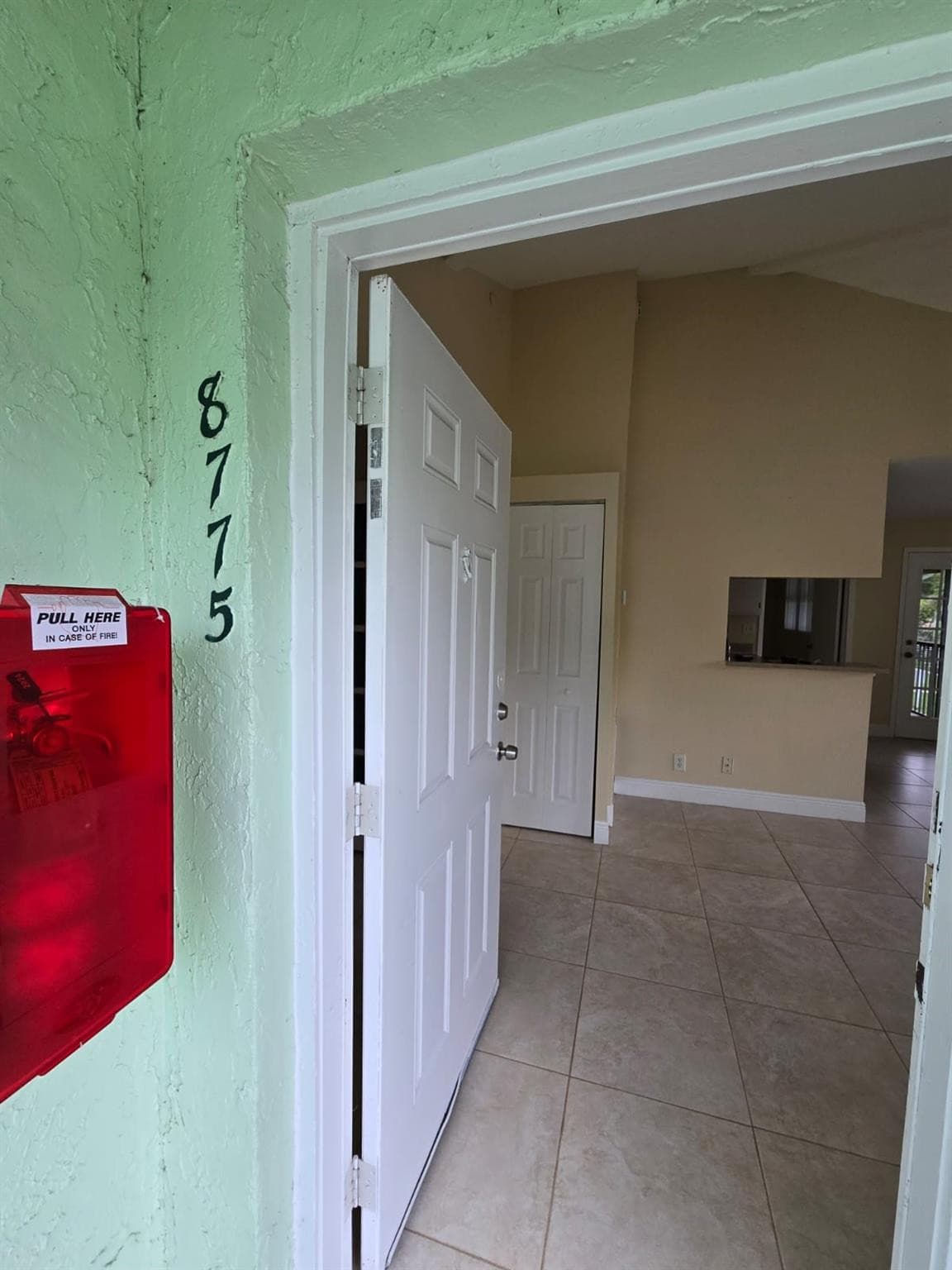 8775 NW 39th Street NW 8775, Sunrise, FL 33351 — photo 4 of 20