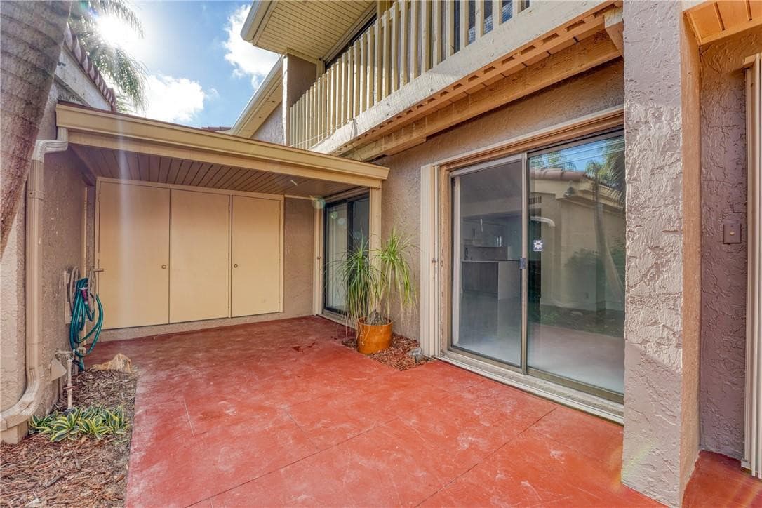 103 St Andrews Road, Hollywood, FL 33021 — photo 13 of 40
