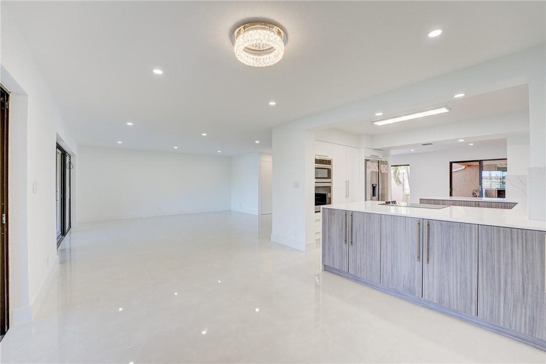 103 St Andrews Road, Hollywood, FL 33021 — photo 25 of 40