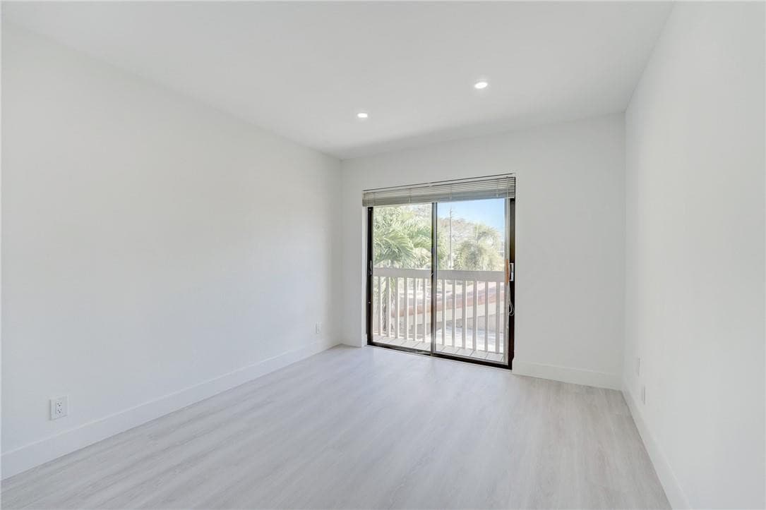 103 St Andrews Road, Hollywood, FL 33021 — photo 38 of 40