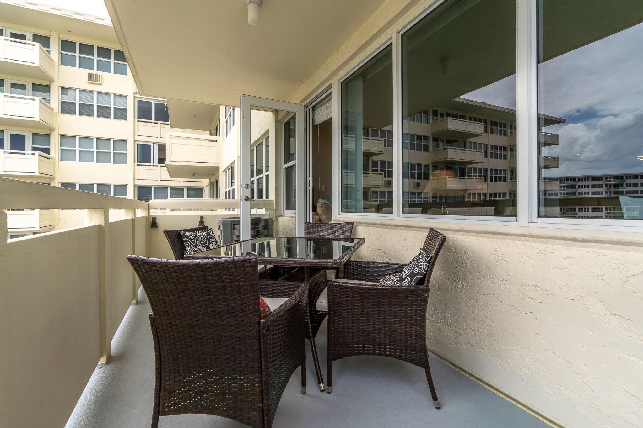 3200 NE 36th Street 1417, Fort Lauderdale, FL 33308 — photo 28 of 58