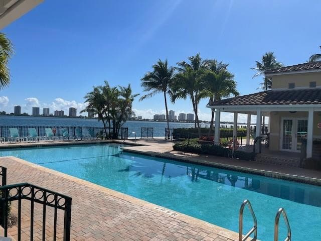 1140 Lake Shore Drive 206, Lake Park, FL 33403 — photo 4 of 13