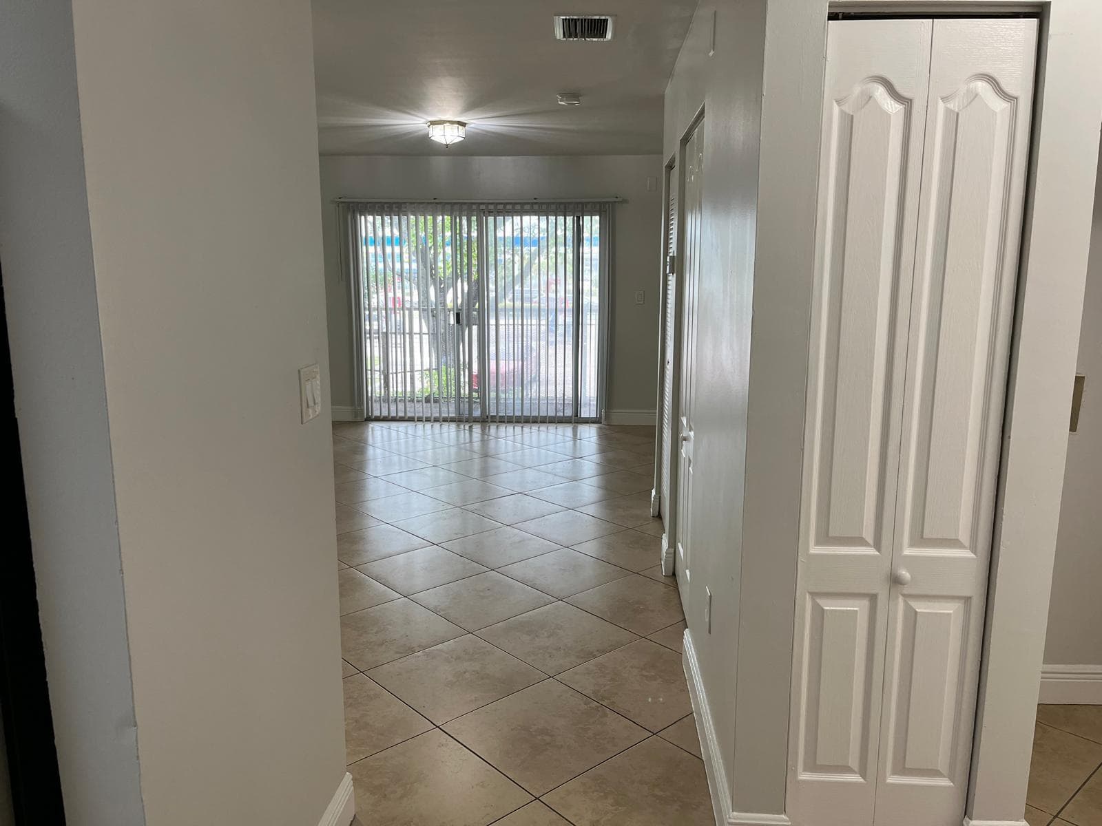 201 NW 177th Street B-206, Miami Gardens, FL 33169 — photo 4 of 18