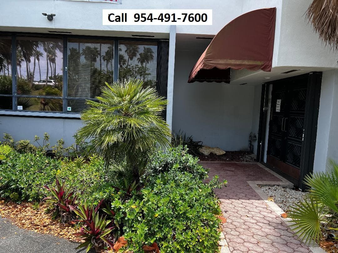 2888 E Oakland Park Boulevard 101, Fort Lauderdale, FL 33306 — photo 1 of 28