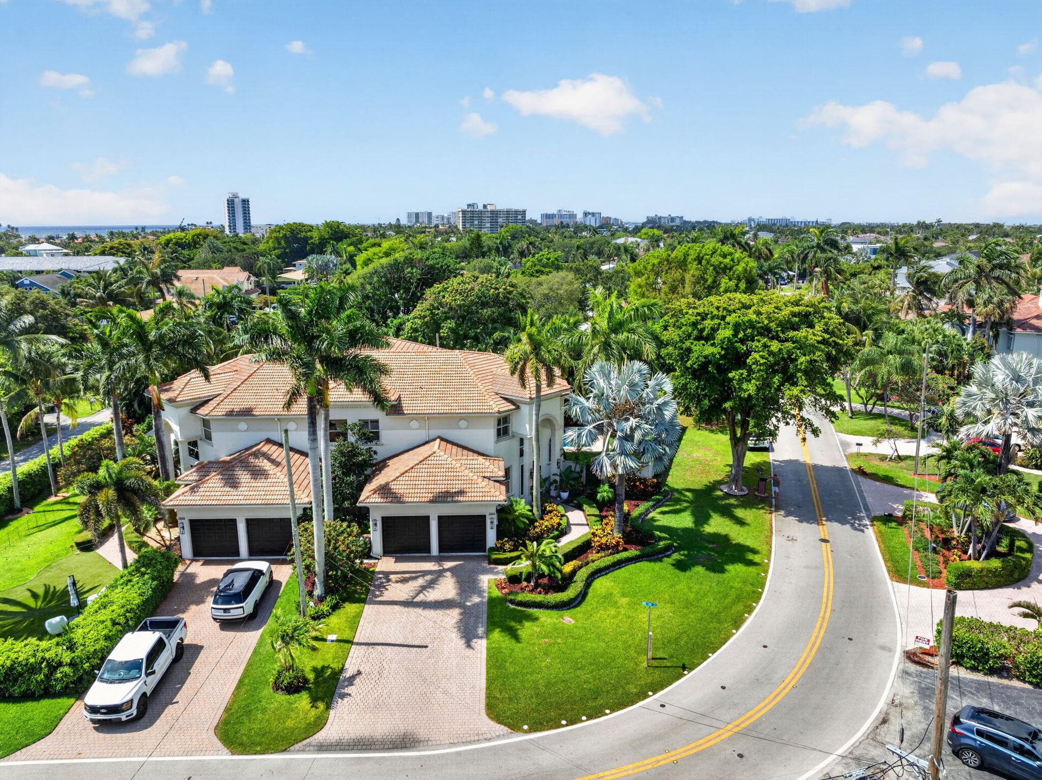 2844 NE 26th Avenue, Lighthouse Point, FL 33064 — photo 1 of 77