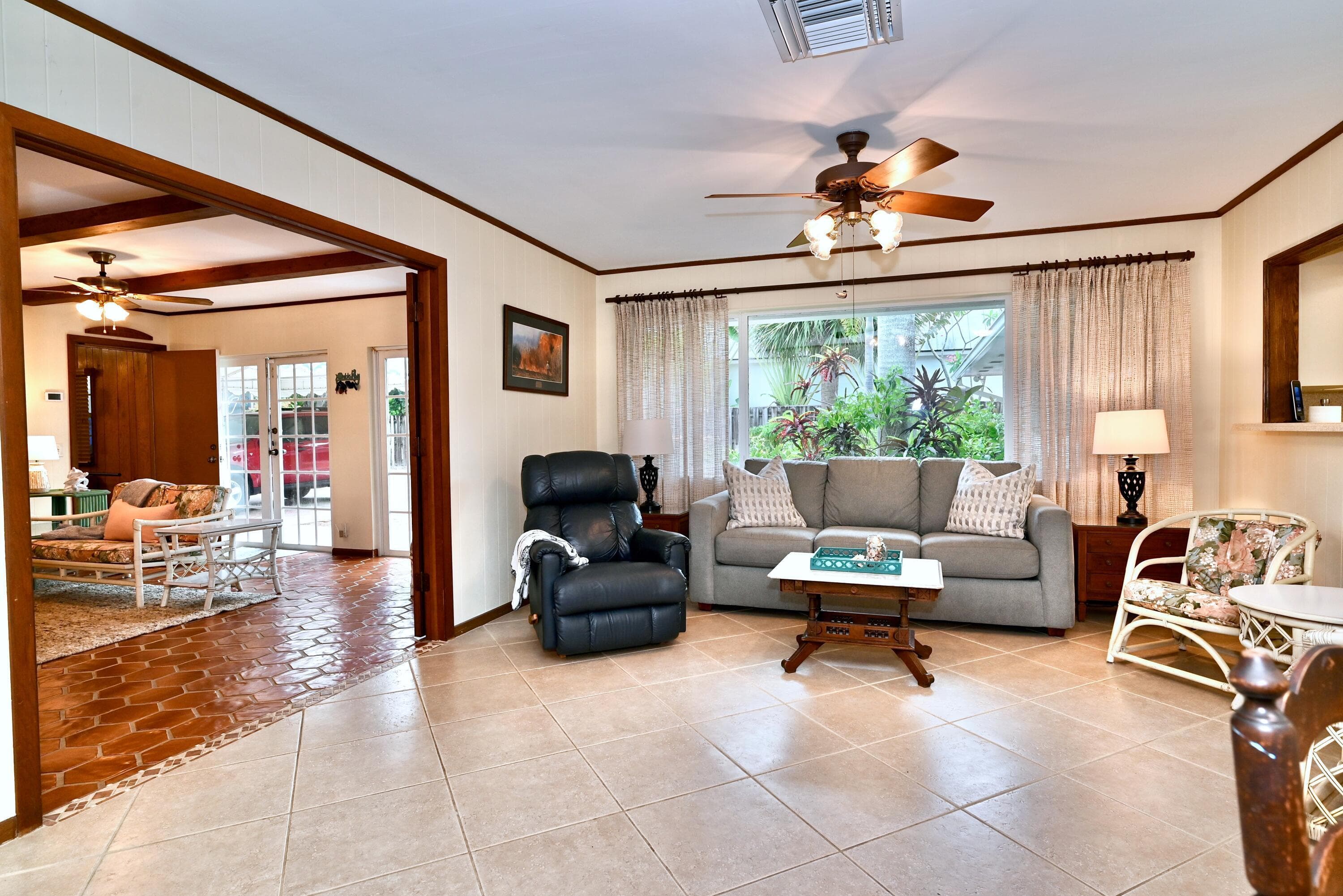 129 Alhambra Place, West Palm Beach, FL 33405 — photo 28 of 41