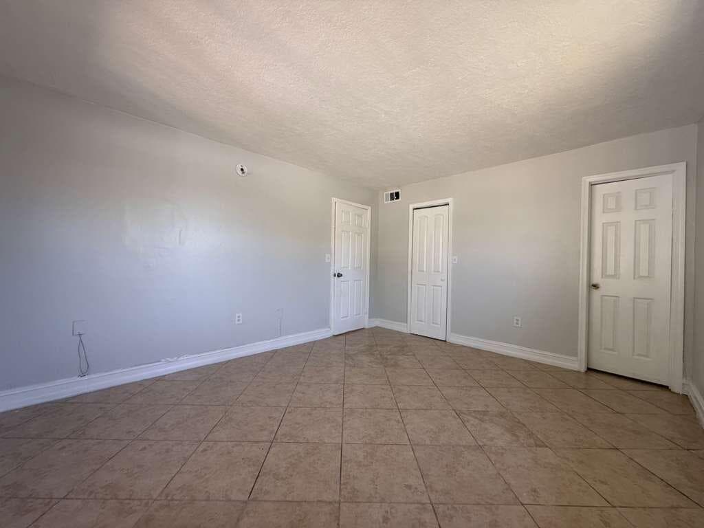 516 NW 179th Street, Miami Gardens, FL 33169 — photo 14 of 19