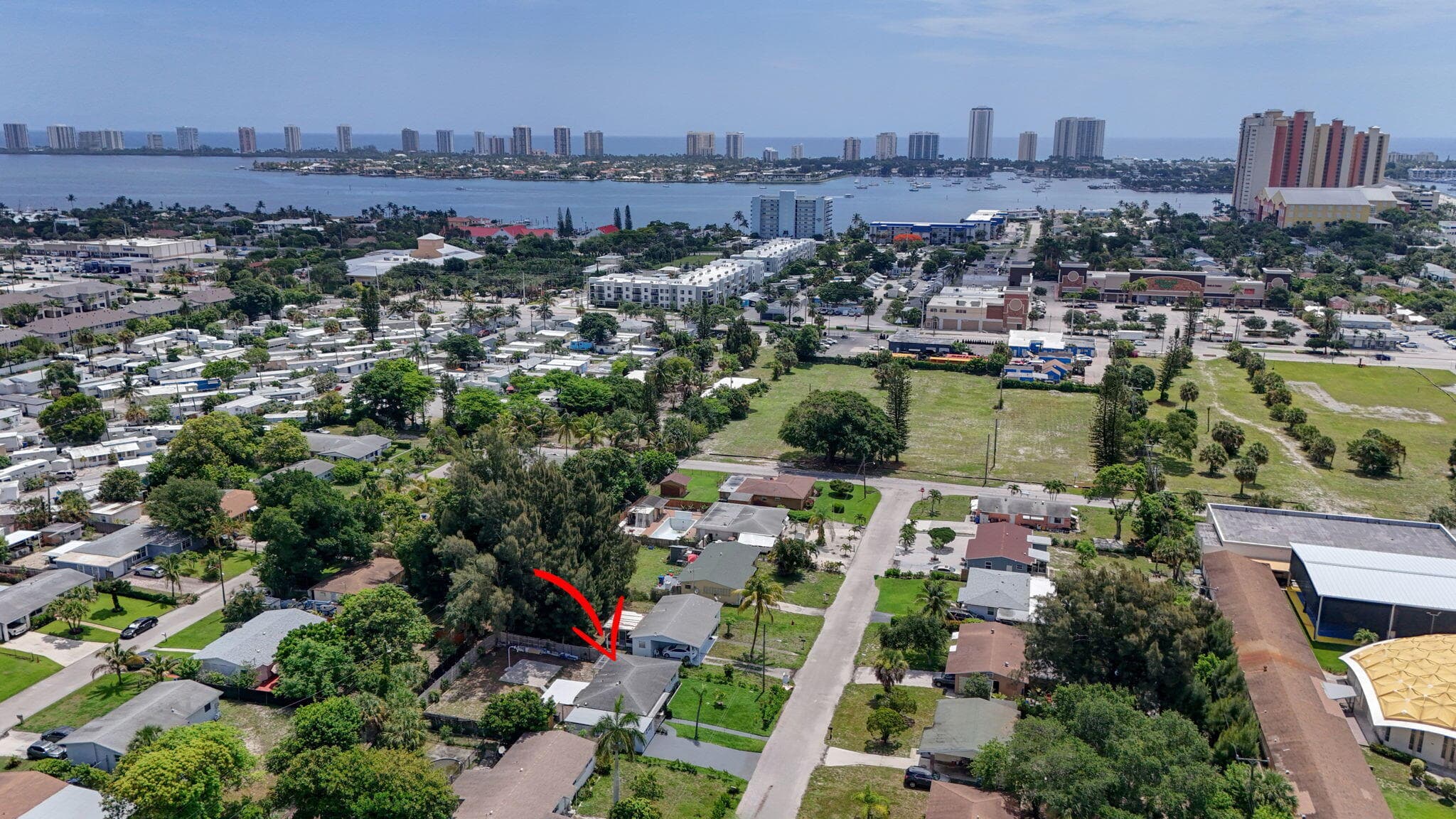 140 W 31st Court, Riviera Beach, FL 33404 — photo 57 of 59