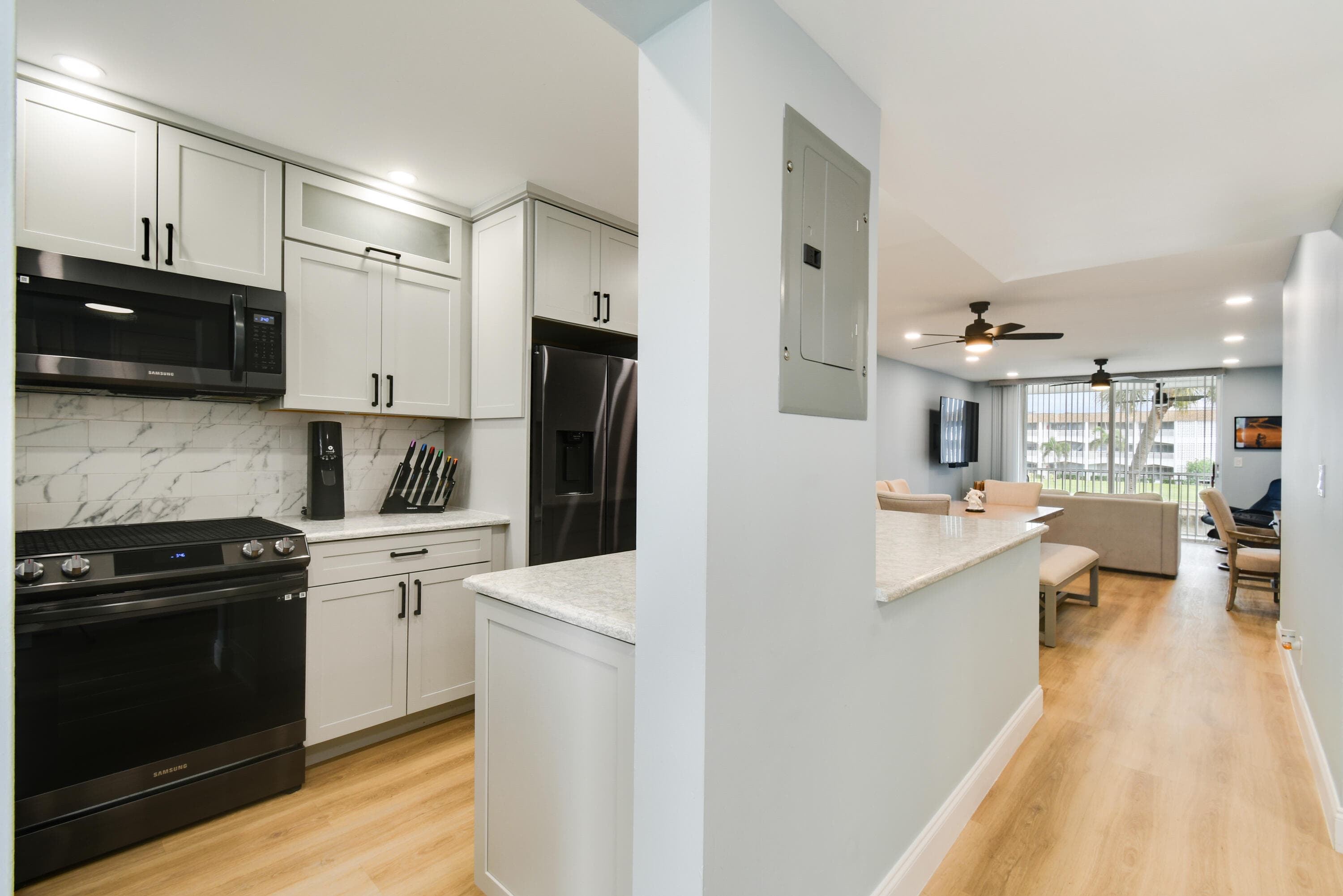 100 Paradise Harbour Boulevard 211, North Palm Beach, FL 33408 — photo 4 of 42