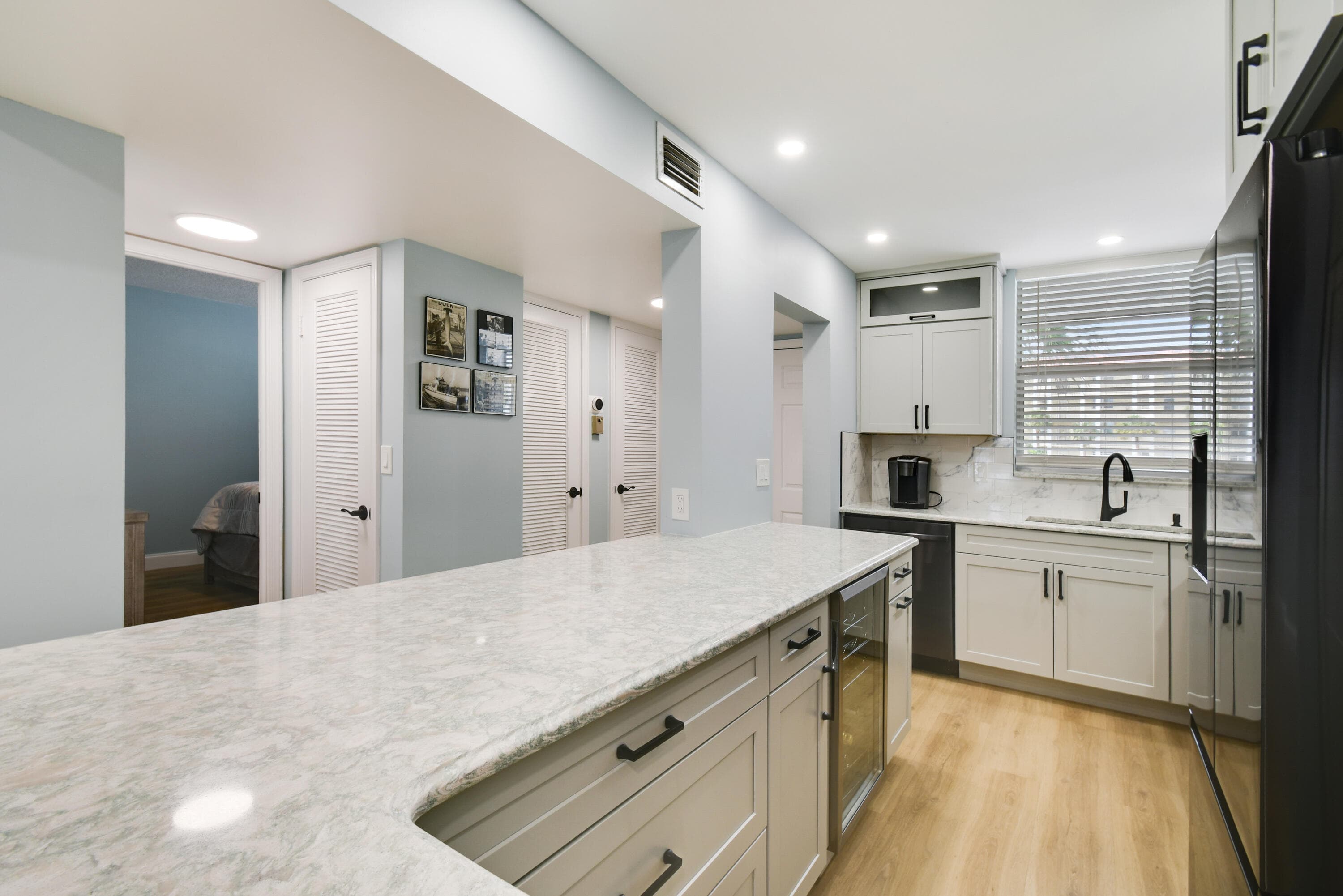 100 Paradise Harbour Boulevard 211, North Palm Beach, FL 33408 — photo 5 of 42