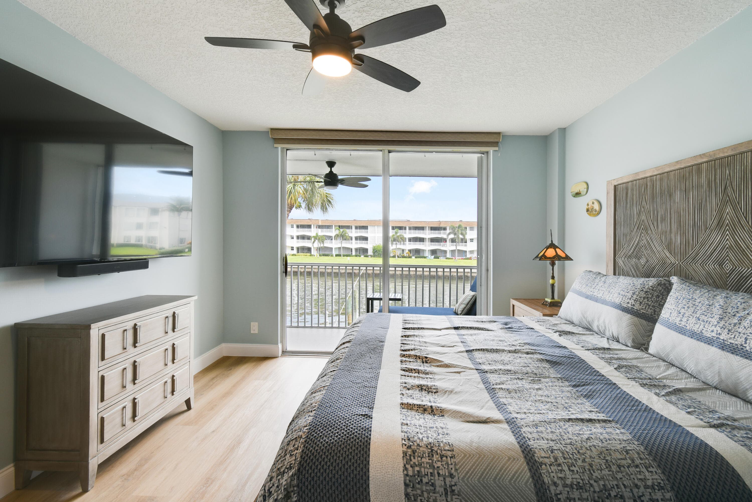 100 Paradise Harbour Boulevard 211, North Palm Beach, FL 33408 — photo 37 of 42