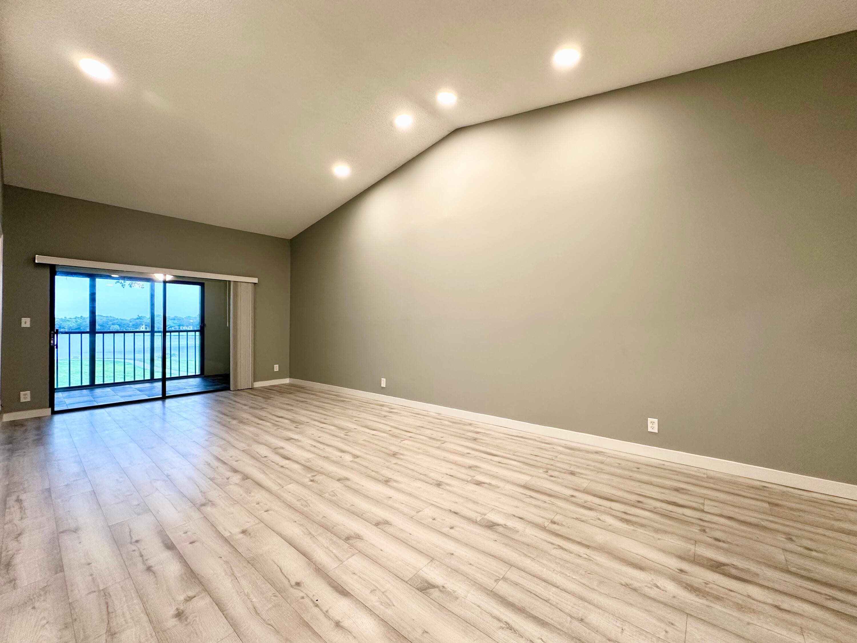 2800 Palmwood Terrace 2210, Boca Raton, FL 33431 — photo 6 of 24