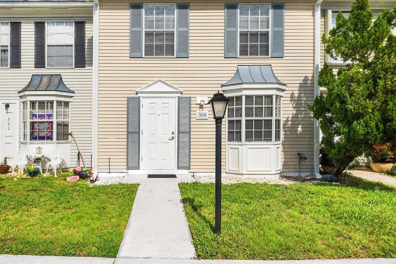 304 Georgian Park Drive, Jupiter, FL 33458 — photo 1 of 33