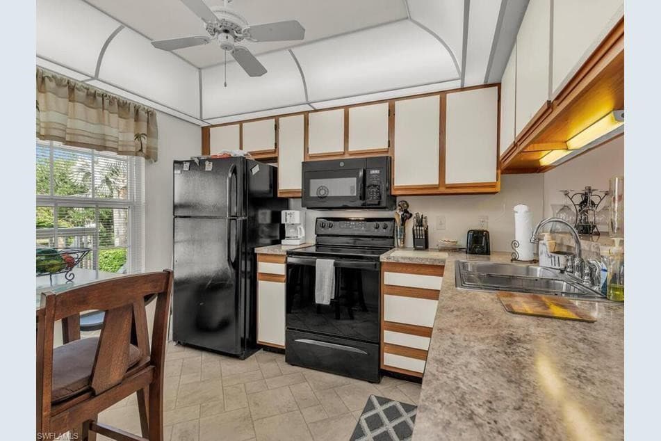 850 Elkhorn Court 224, Marco Island, FL 34145 — photo 4 of 29