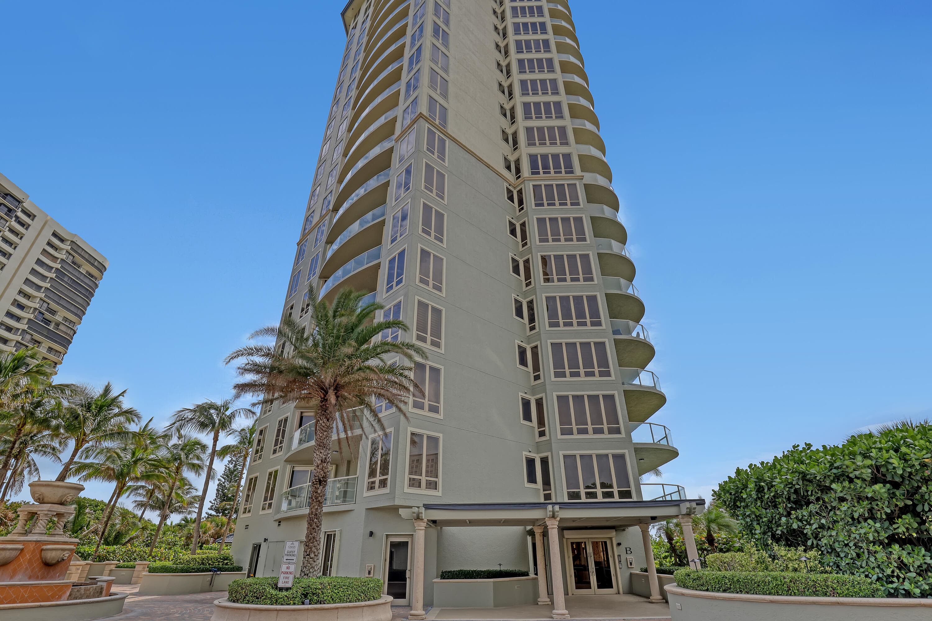 3920 N Ocean Drive 9b, Singer Island, FL 33404 — photo 2 of 86