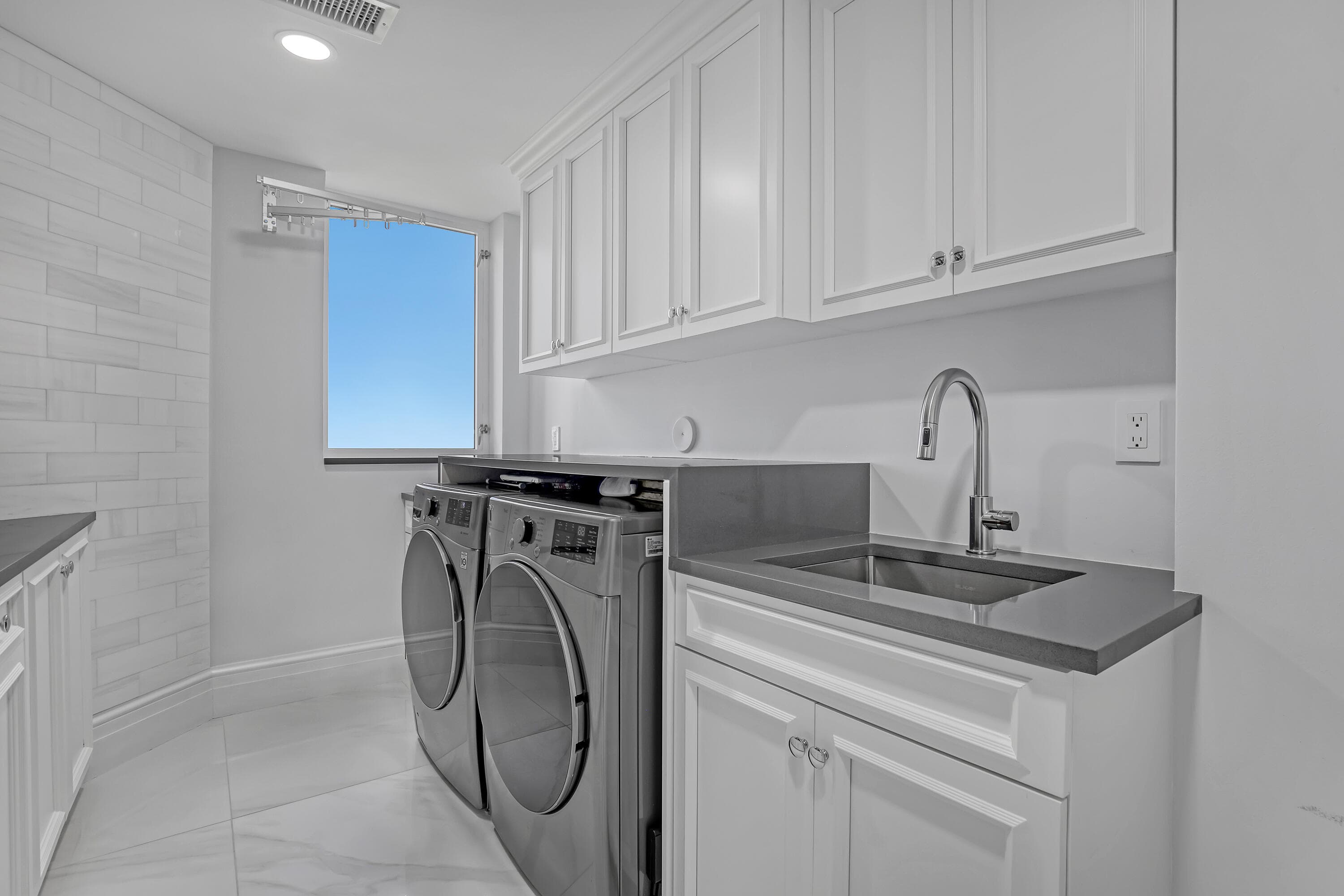3920 N Ocean Drive 9b, Singer Island, FL 33404 — photo 34 of 86