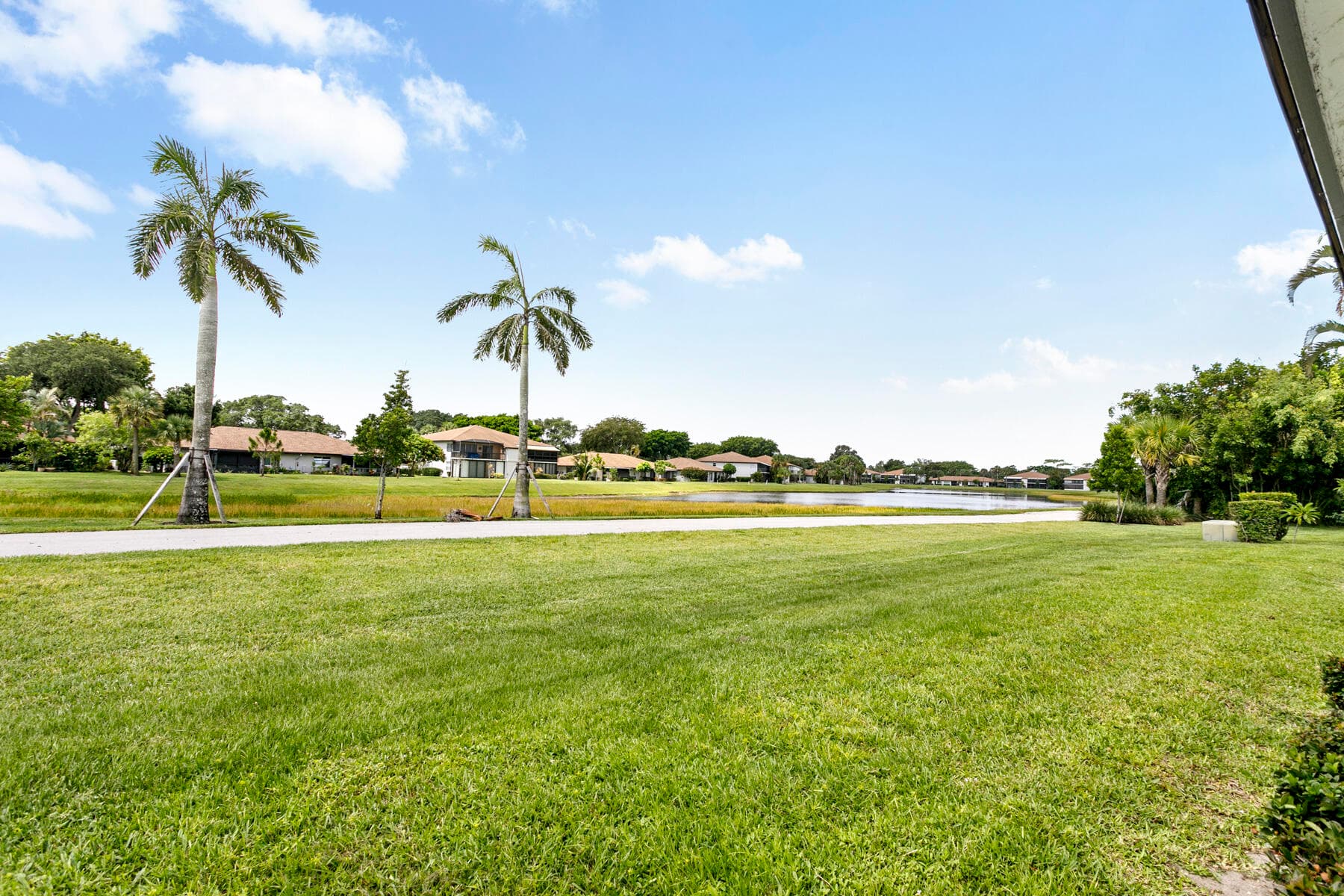 5728 Phoenix Palm Court, Delray Beach, FL 33484 — photo 4 of 43