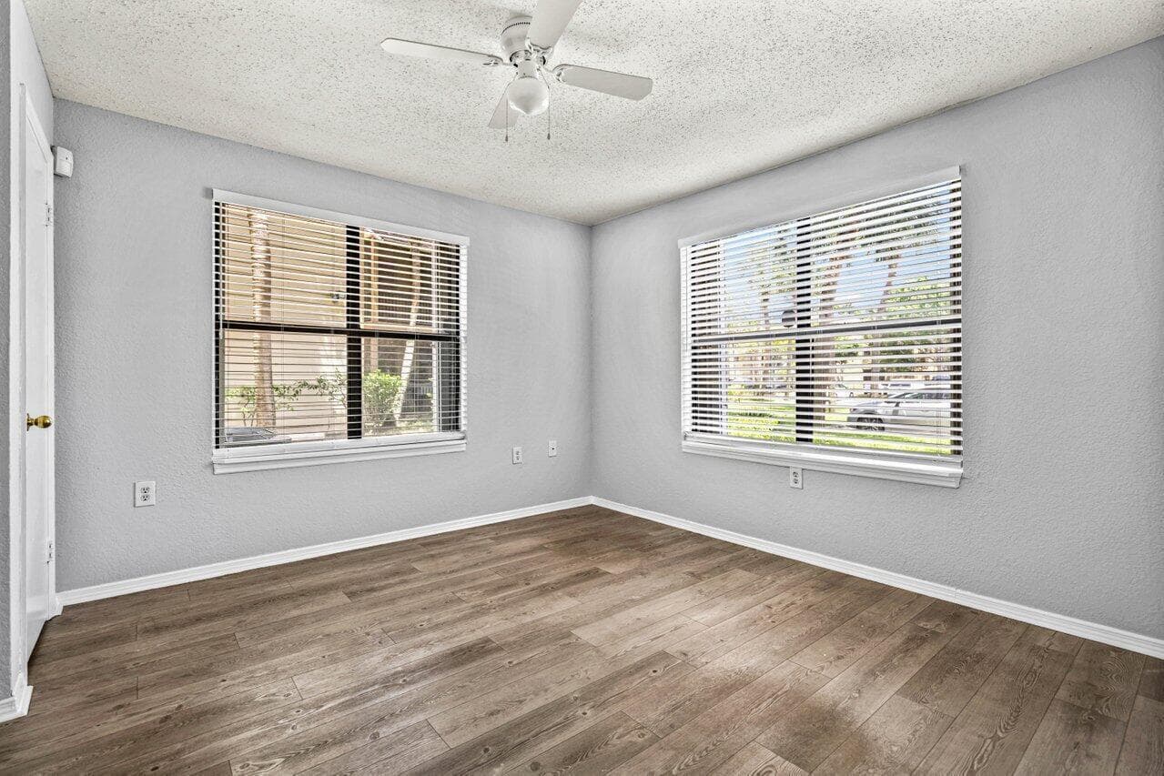 2305 N Congress Avenue 18, Boynton Beach, FL 33426 — photo 11 of 26