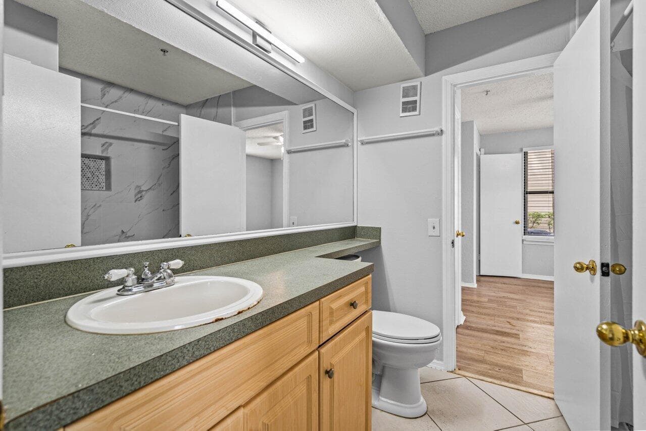 2305 N Congress Avenue 18, Boynton Beach, FL 33426 — photo 13 of 26