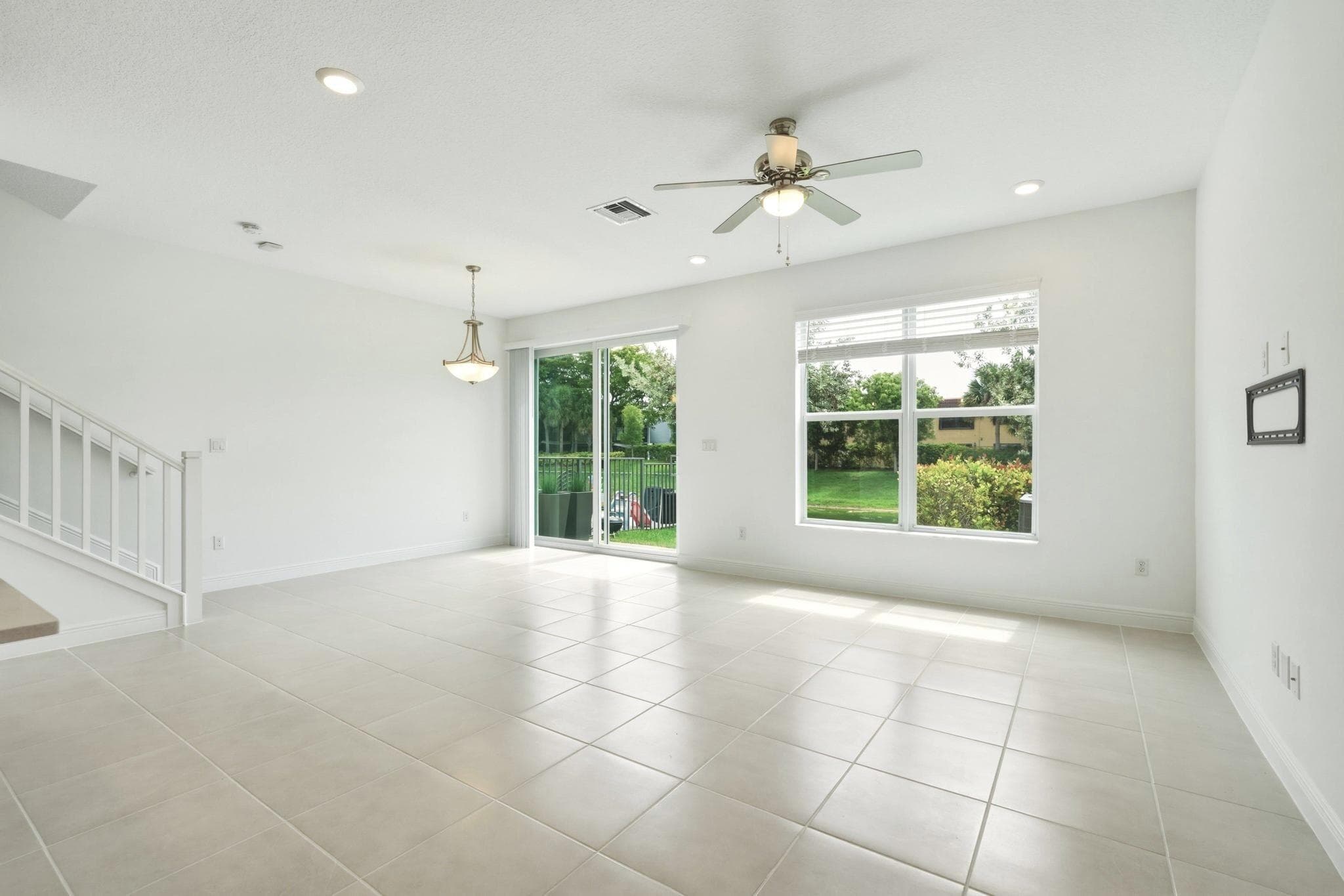4364 Veleiros Avenue, Deerfield Beach, FL 33064 — photo 11 of 47