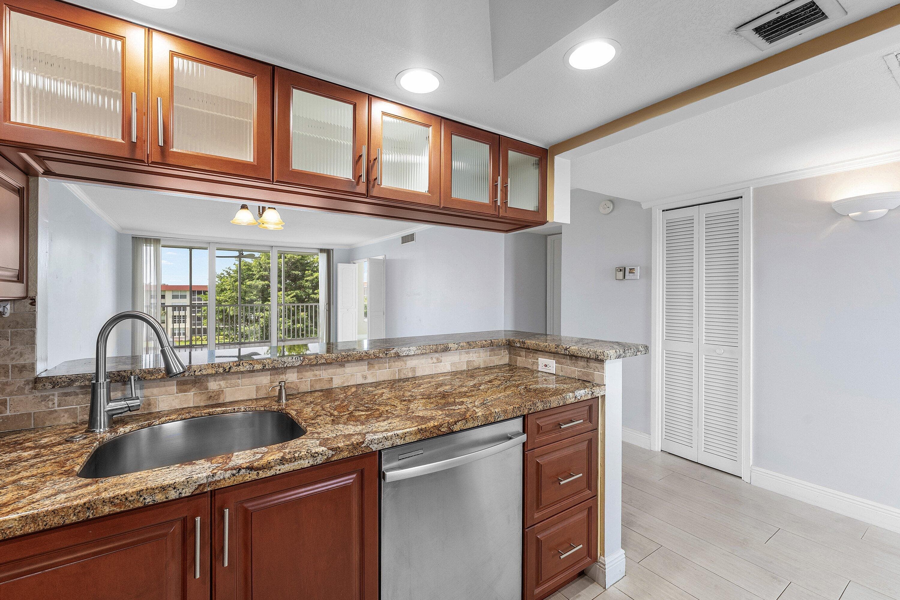 3150 NE 48th Court 411, Lighthouse Point, FL 33064 — photo 6 of 34