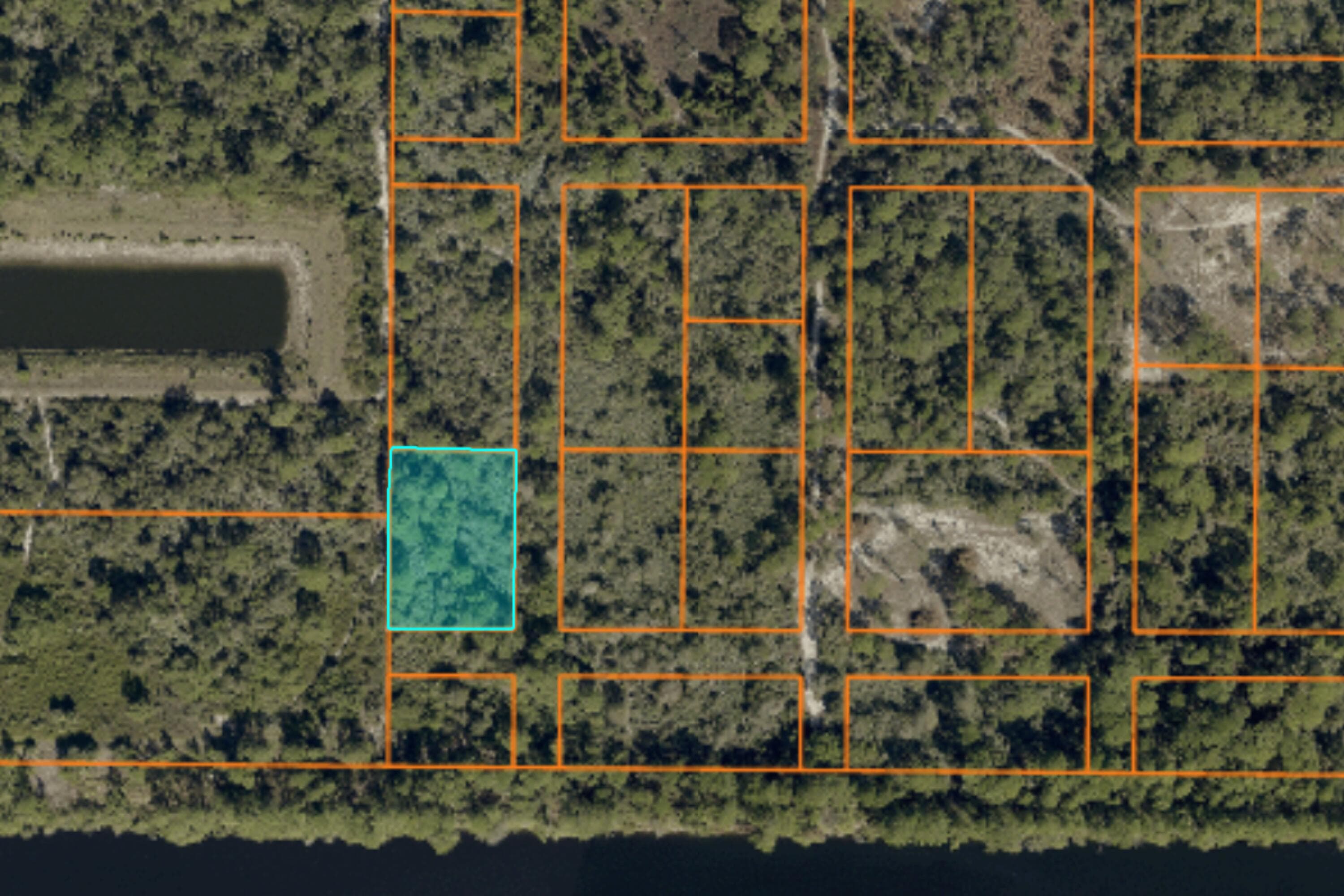 Cayuga Avenue, Fort Pierce, FL 34946 — photo 2 of 2
