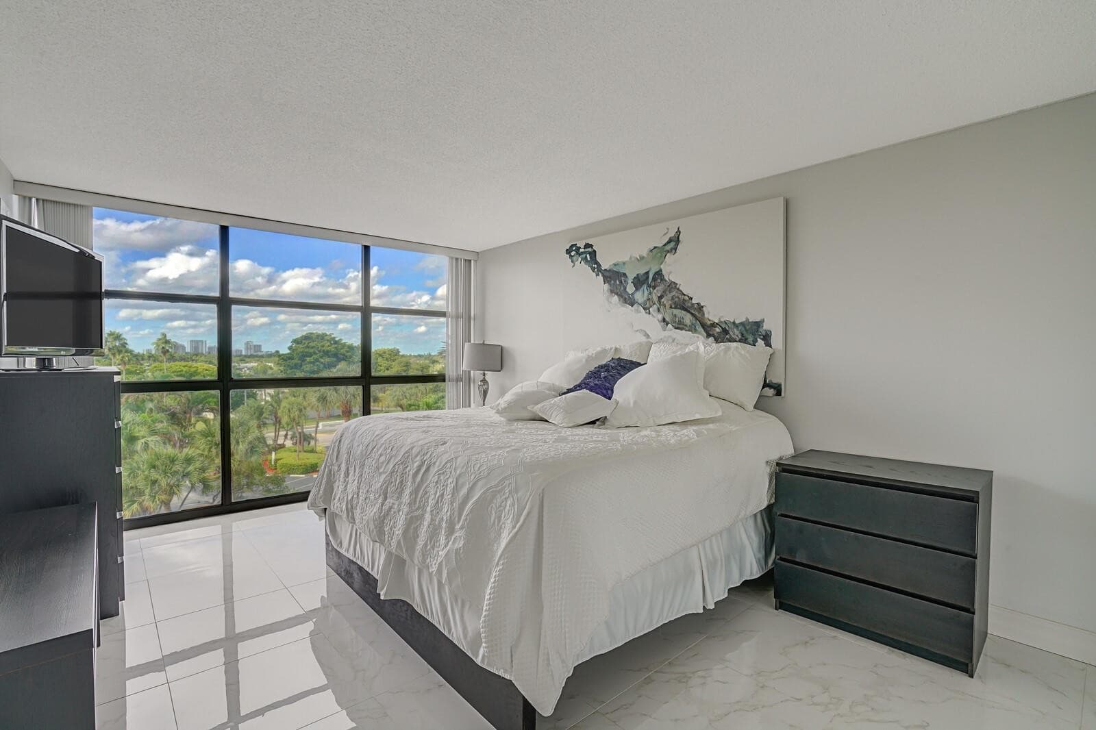 600 Parkview Drive 531, Hallandale Beach, FL 33009 — photo 20 of 41