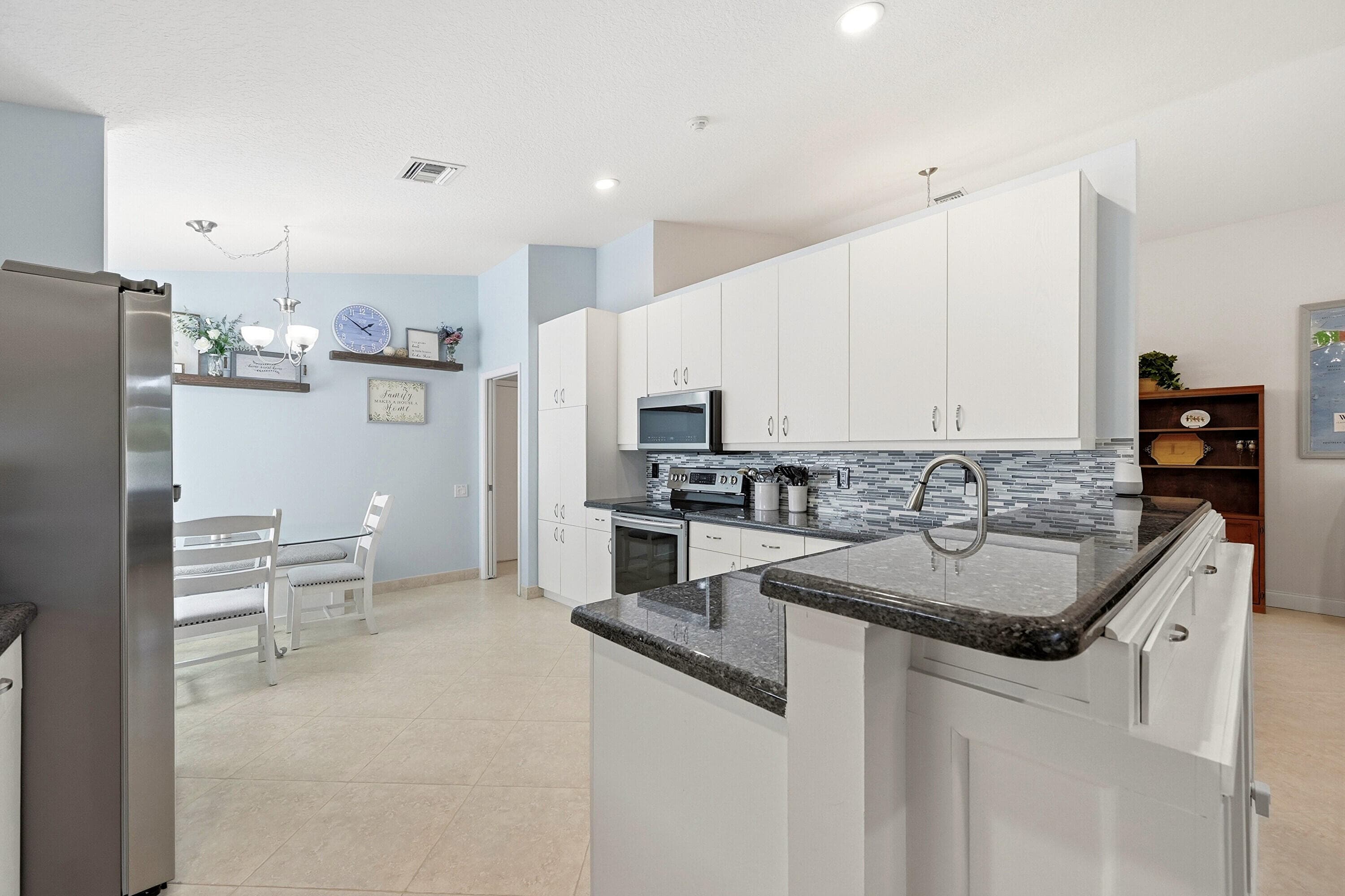 5081 Glenville Drive, Boynton Beach, FL 33437 — photo 17 of 40
