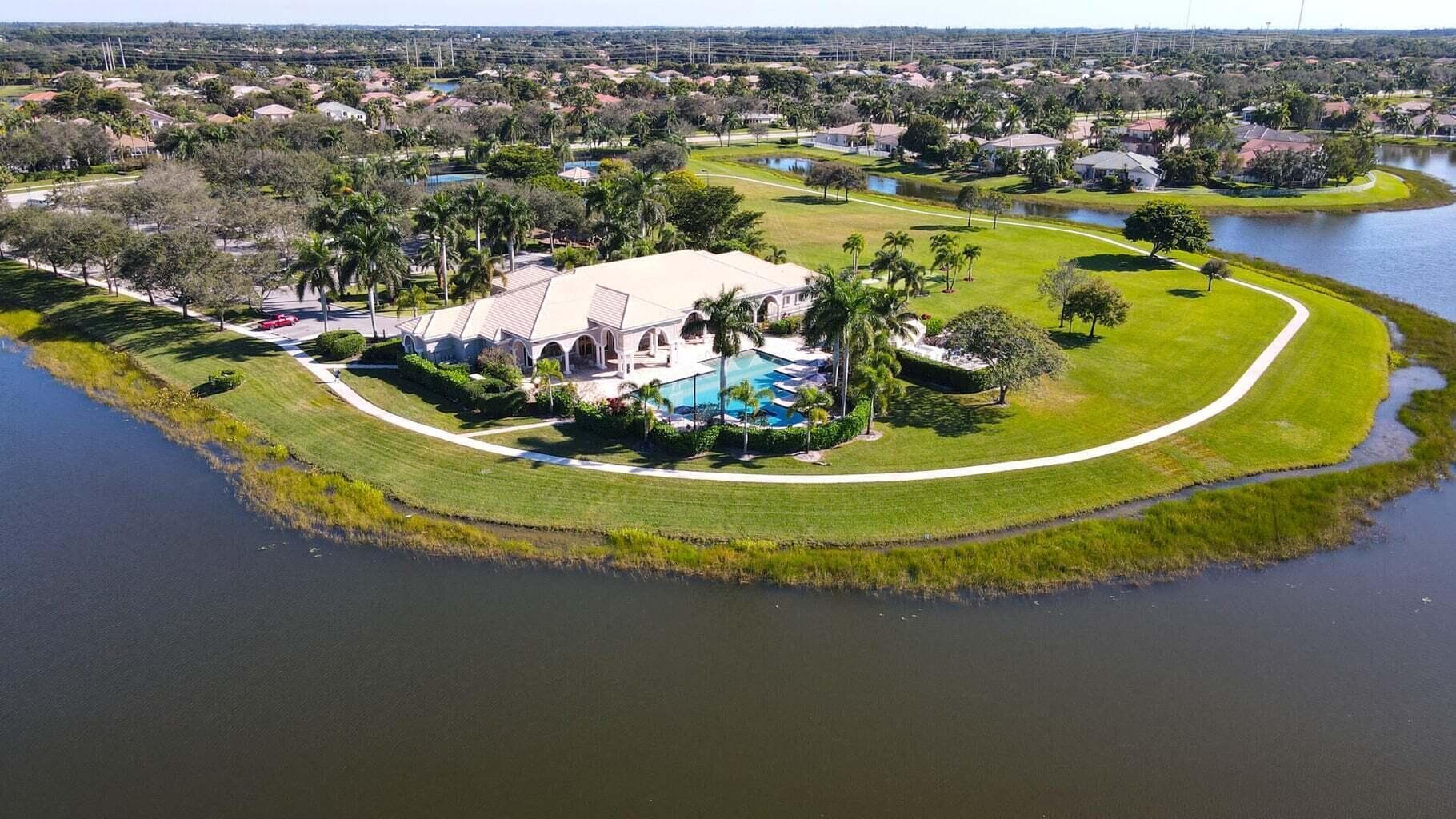 4018 Bluff Harbor Way, Wellington, FL 33449 — photo 40 of 47
