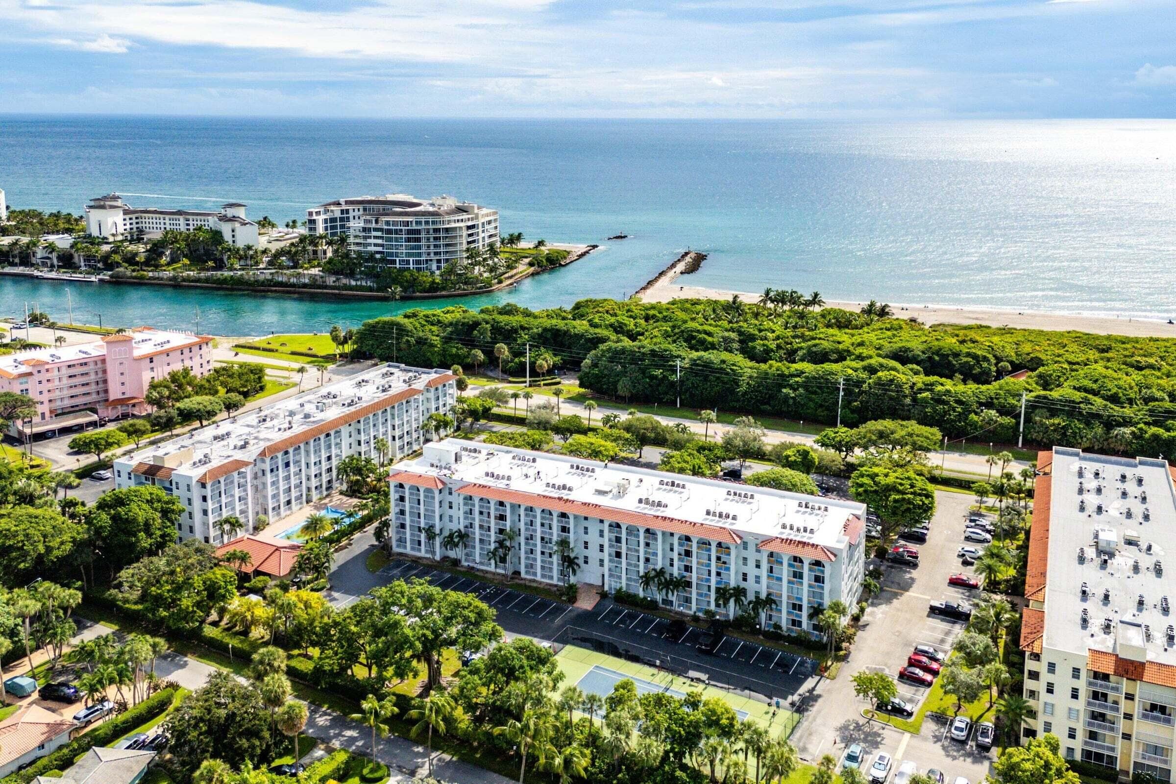 950 Ponce De Leon Road 109, Boca Raton, FL 33432 — photo 17 of 37