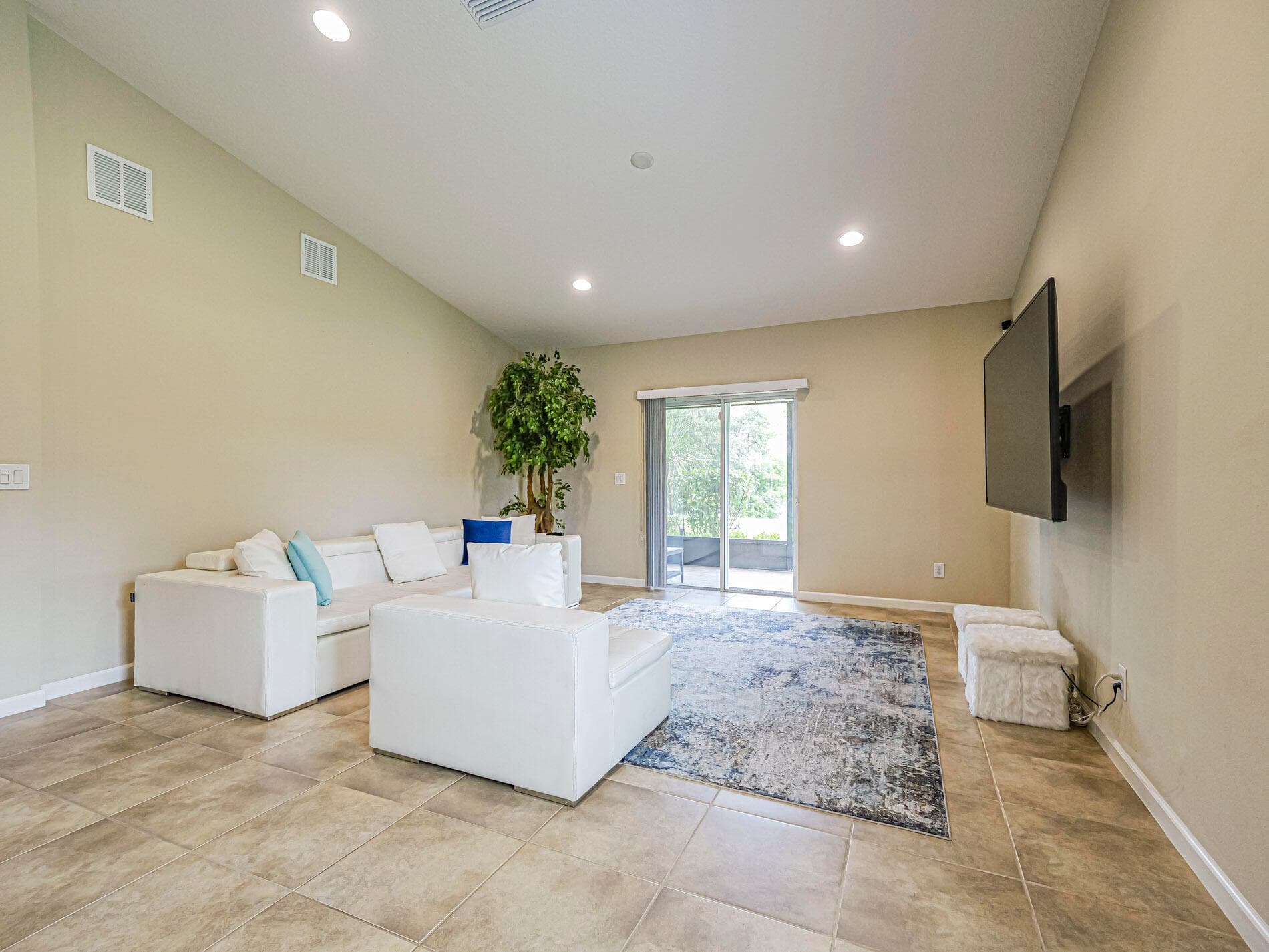 1750 SW Berkshire Cir Circle SW, Vero Beach, FL 32968 — photo 6 of 61