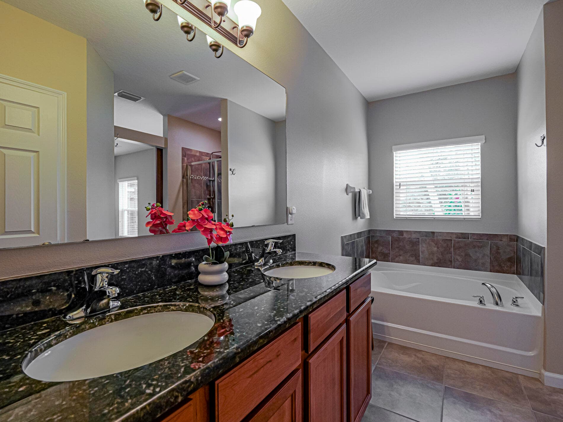 1750 SW Berkshire Cir Circle SW, Vero Beach, FL 32968 — photo 16 of 61