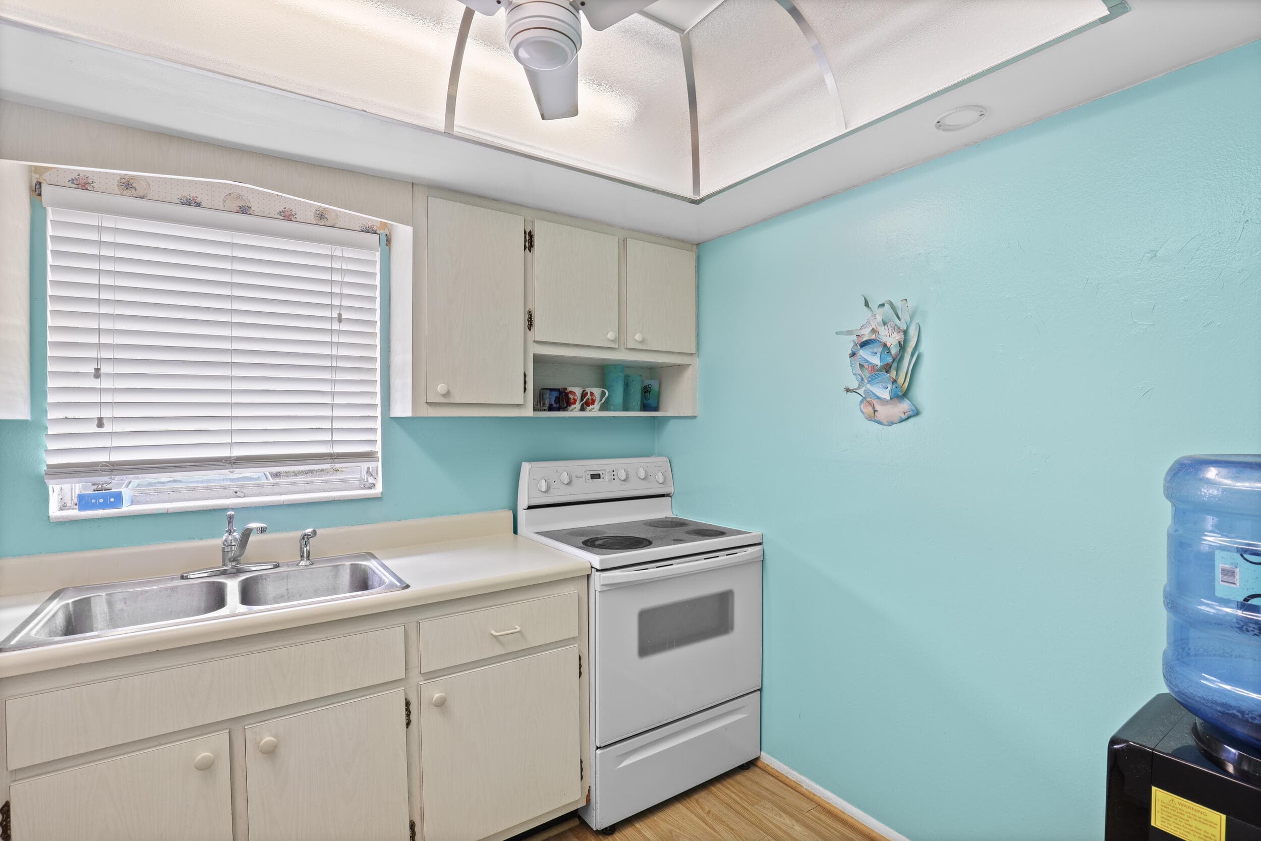 2885 W Ashley Dr Drive W B, West Palm Beach, FL 33415 — photo 8 of 34