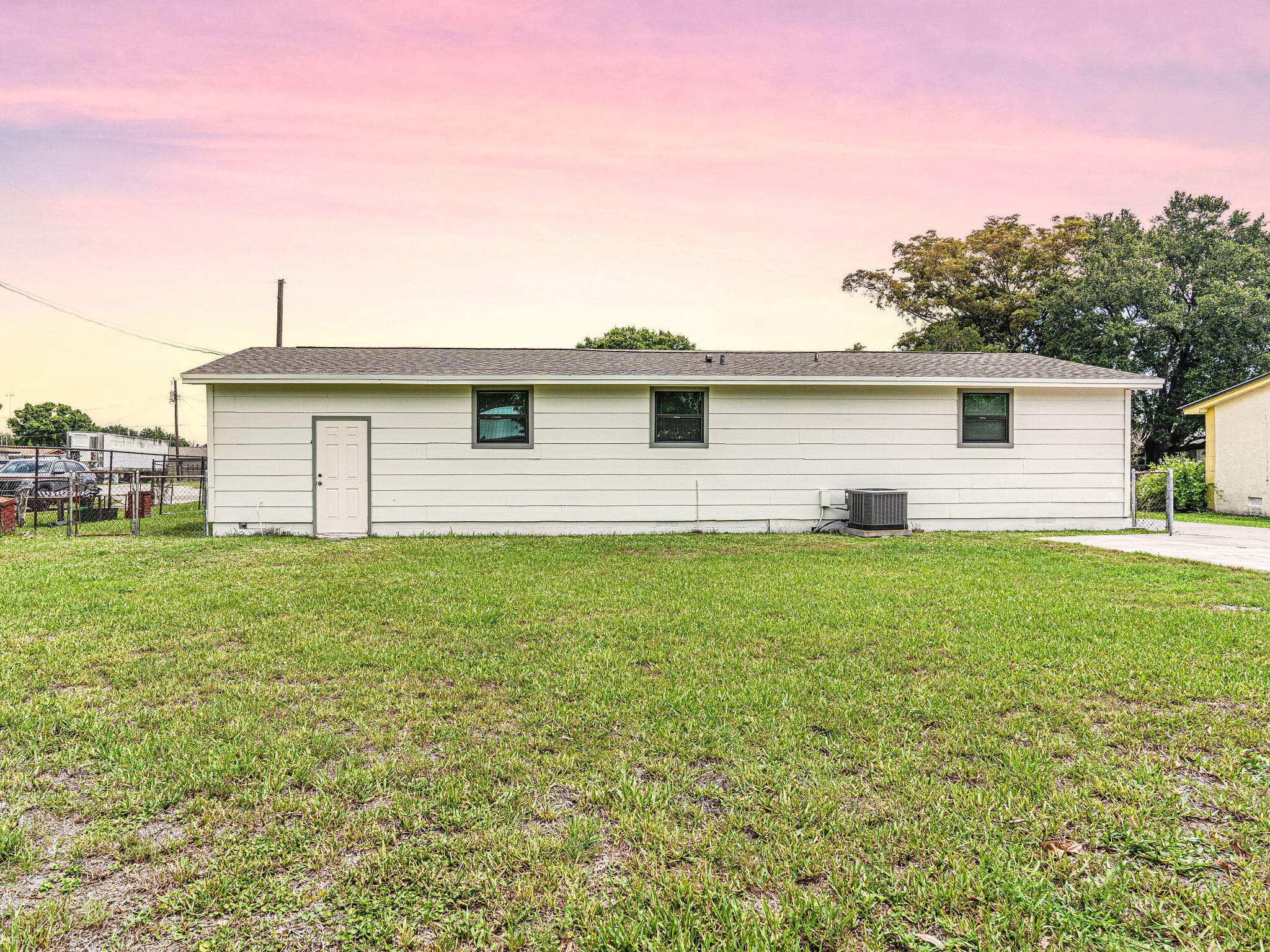1028 Kentucky Avenue, Clewiston, FL 33440 — photo 28 of 41