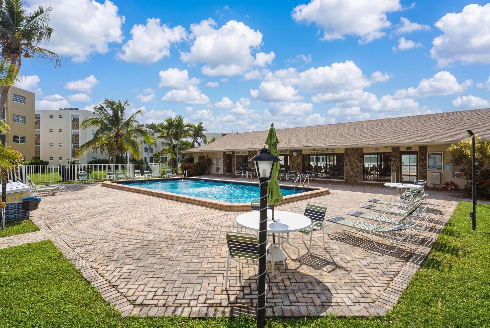 205 SE 11th Terrace 403, Dania Beach, FL 33004 — photo 18 of 21