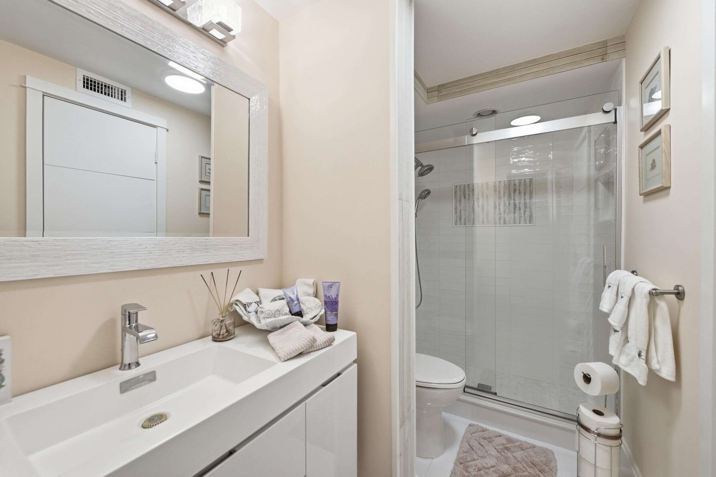 53 Piedmont B, Delray Beach, FL 33484 — photo 18 of 78