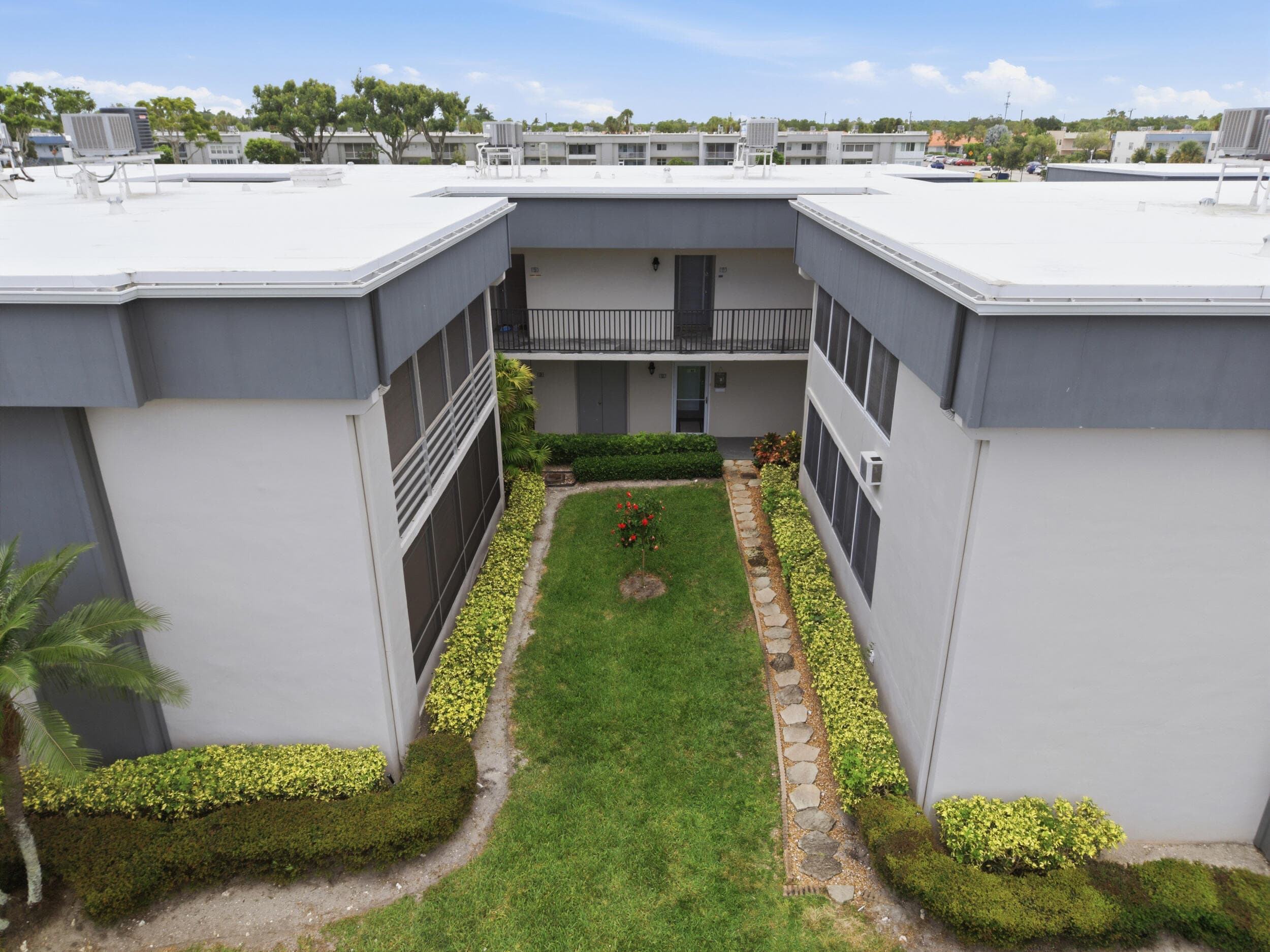53 Piedmont B, Delray Beach, FL 33484 — photo 37 of 78