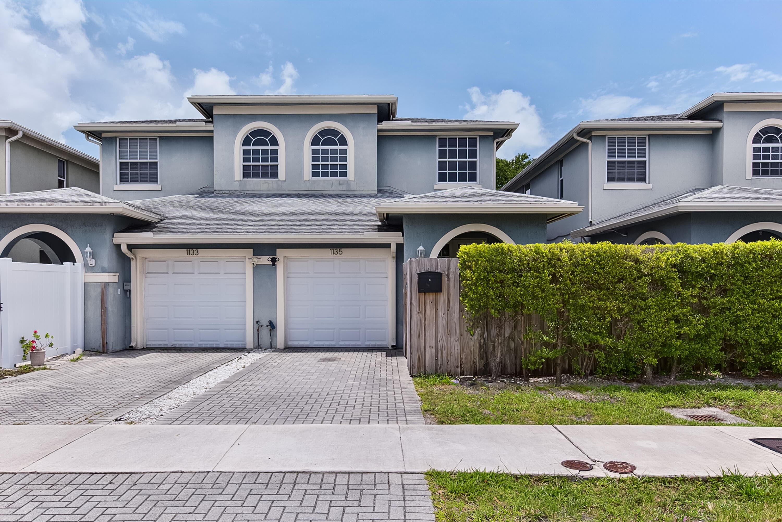 1135 NE 3rd Avenue, Fort Lauderdale, FL 33304 — photo 1 of 46