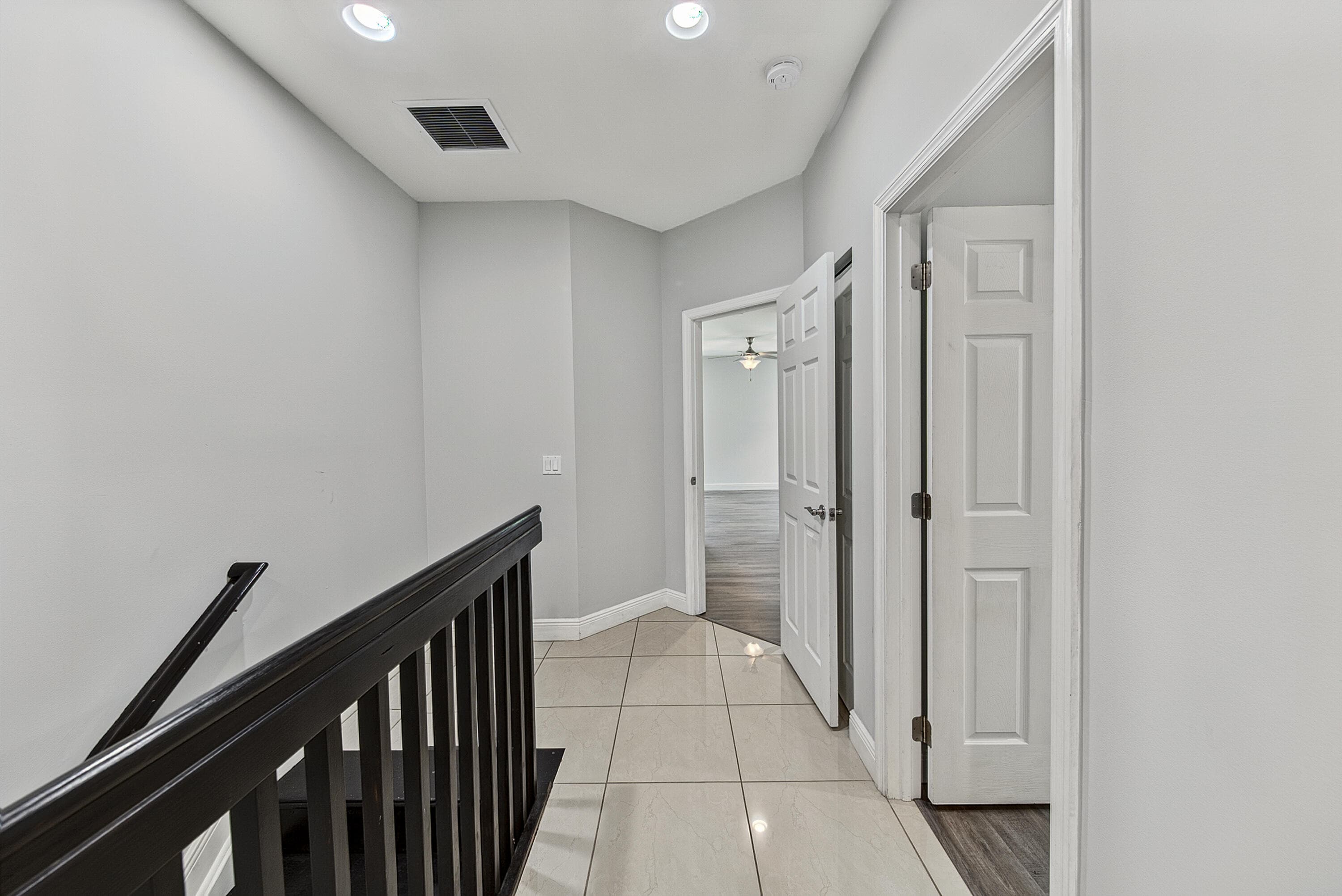 1135 NE 3rd Avenue, Fort Lauderdale, FL 33304 — photo 36 of 46