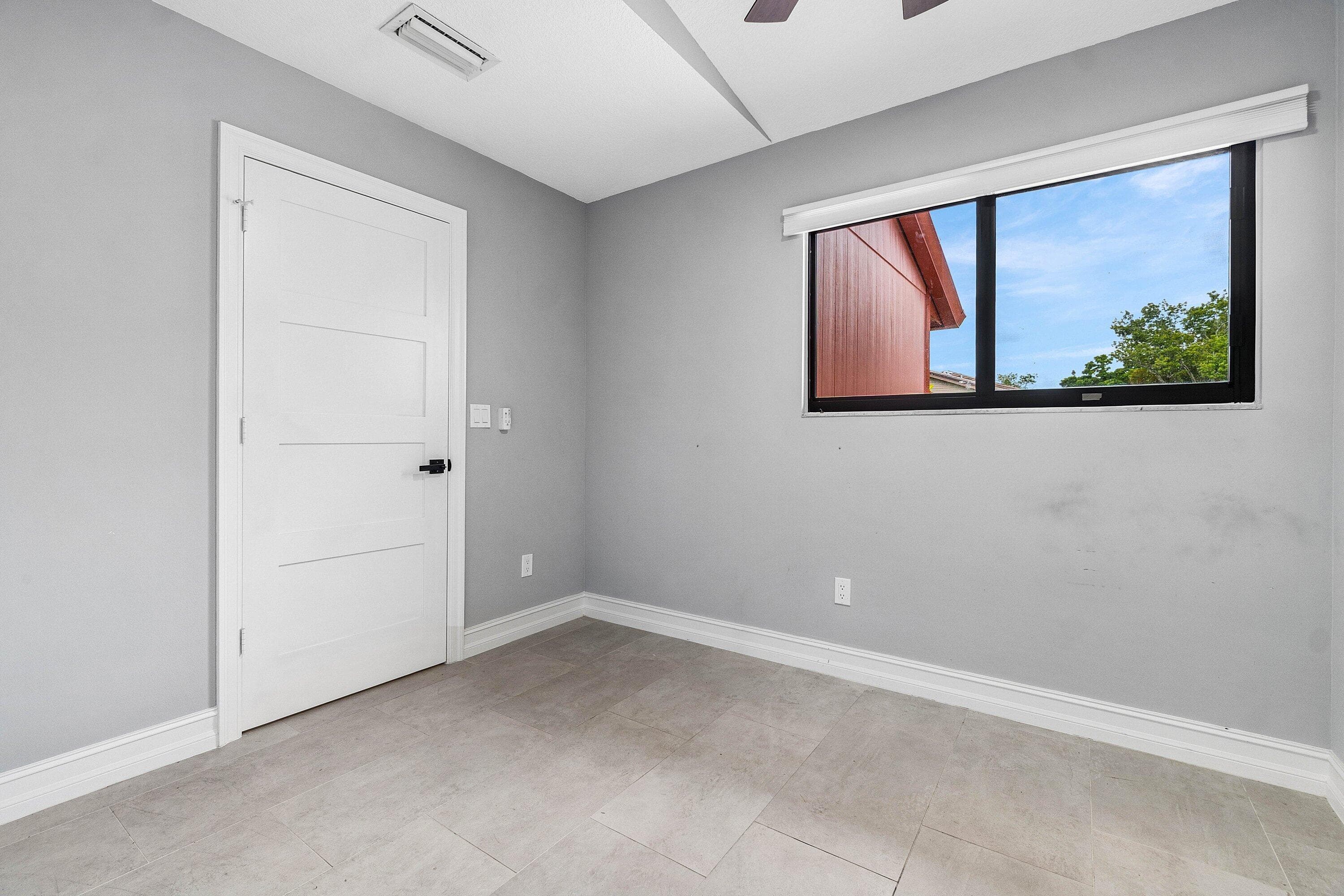 120 Mayfair Lane, Boynton Beach, FL 33426 — photo 17 of 37