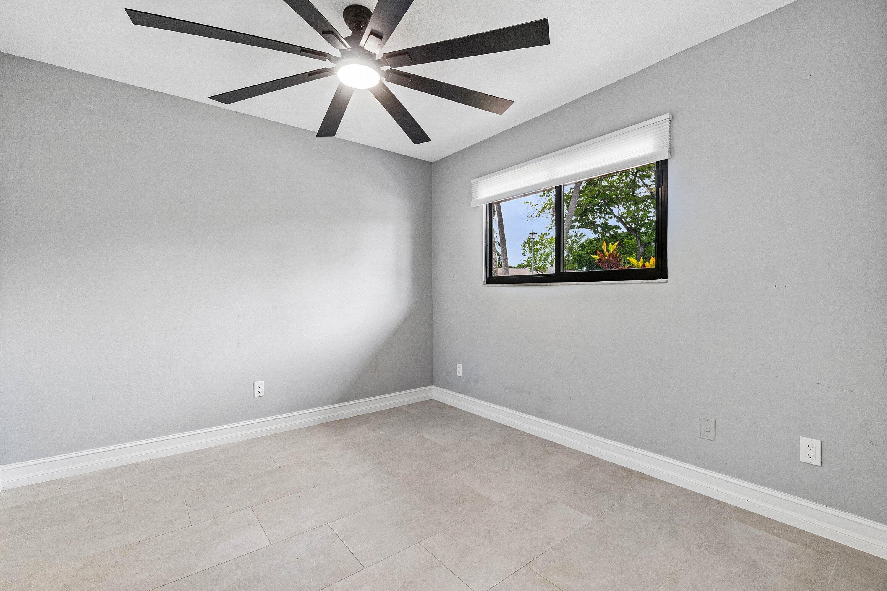 120 Mayfair Lane, Boynton Beach, FL 33426 — photo 19 of 37