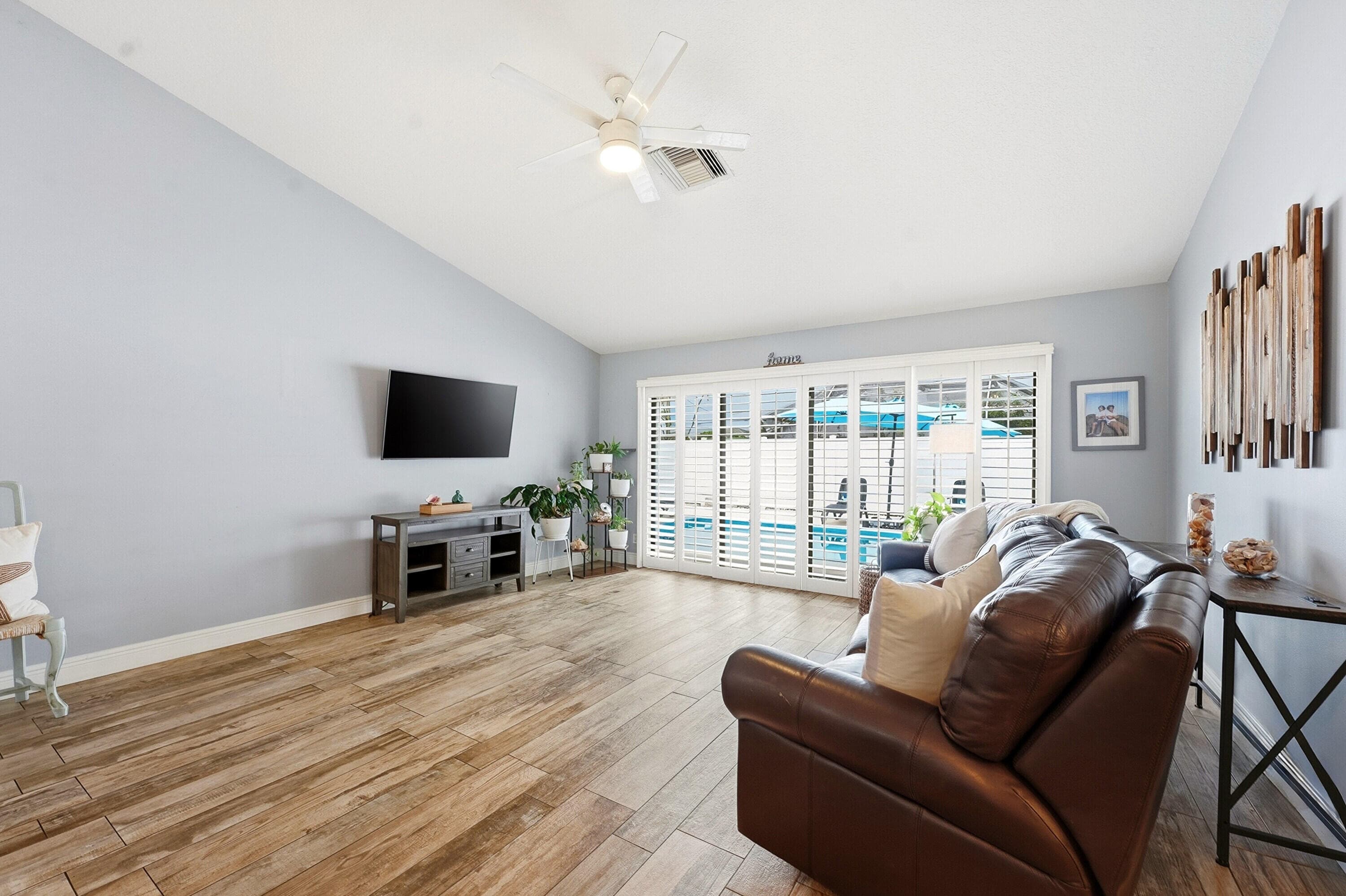 6273 Barbara Street, Jupiter, FL 33458 — photo 8 of 45