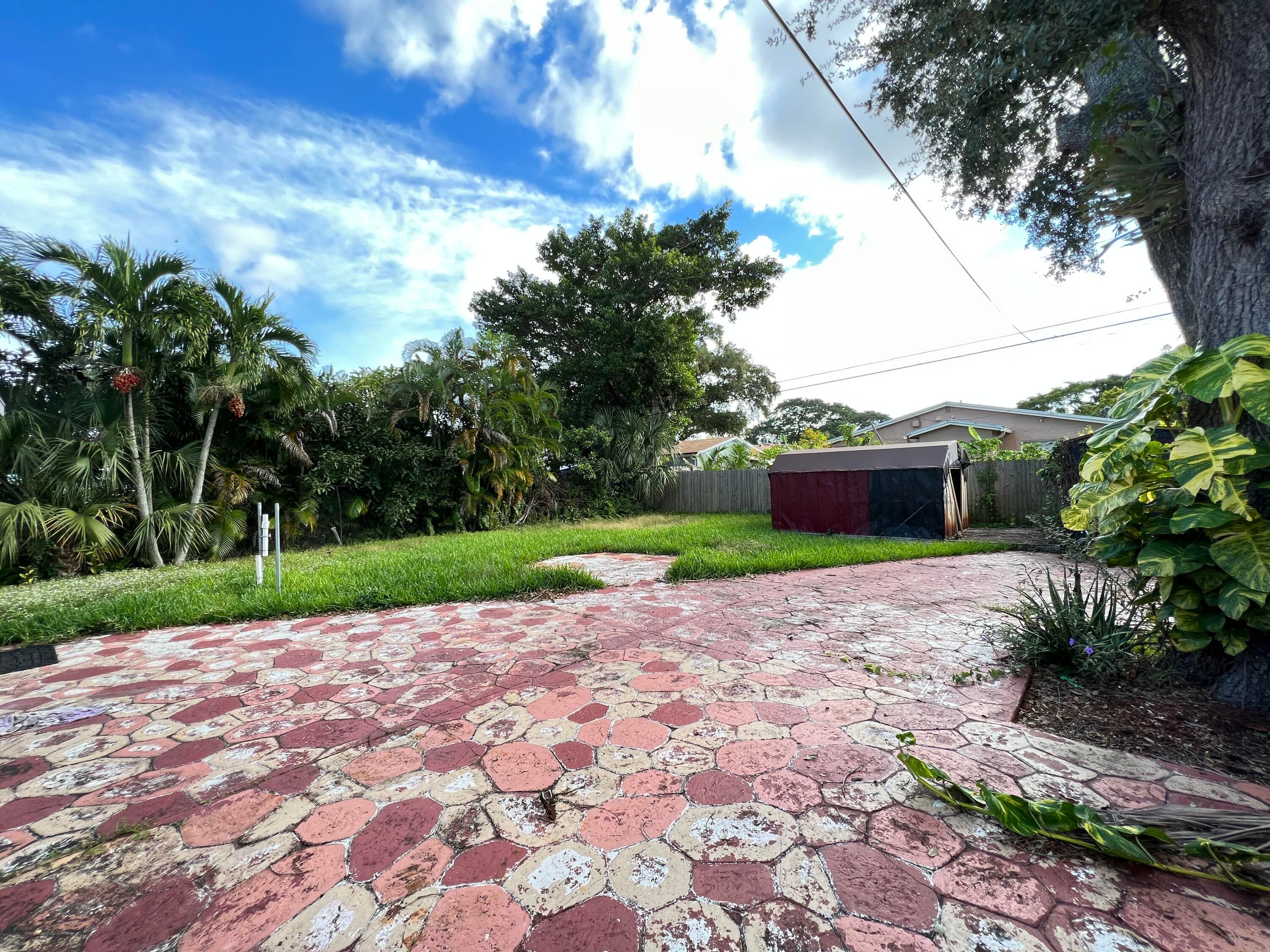 2448 SW 42nd Terrace, Fort Lauderdale, FL 33317 — photo 1 of 9