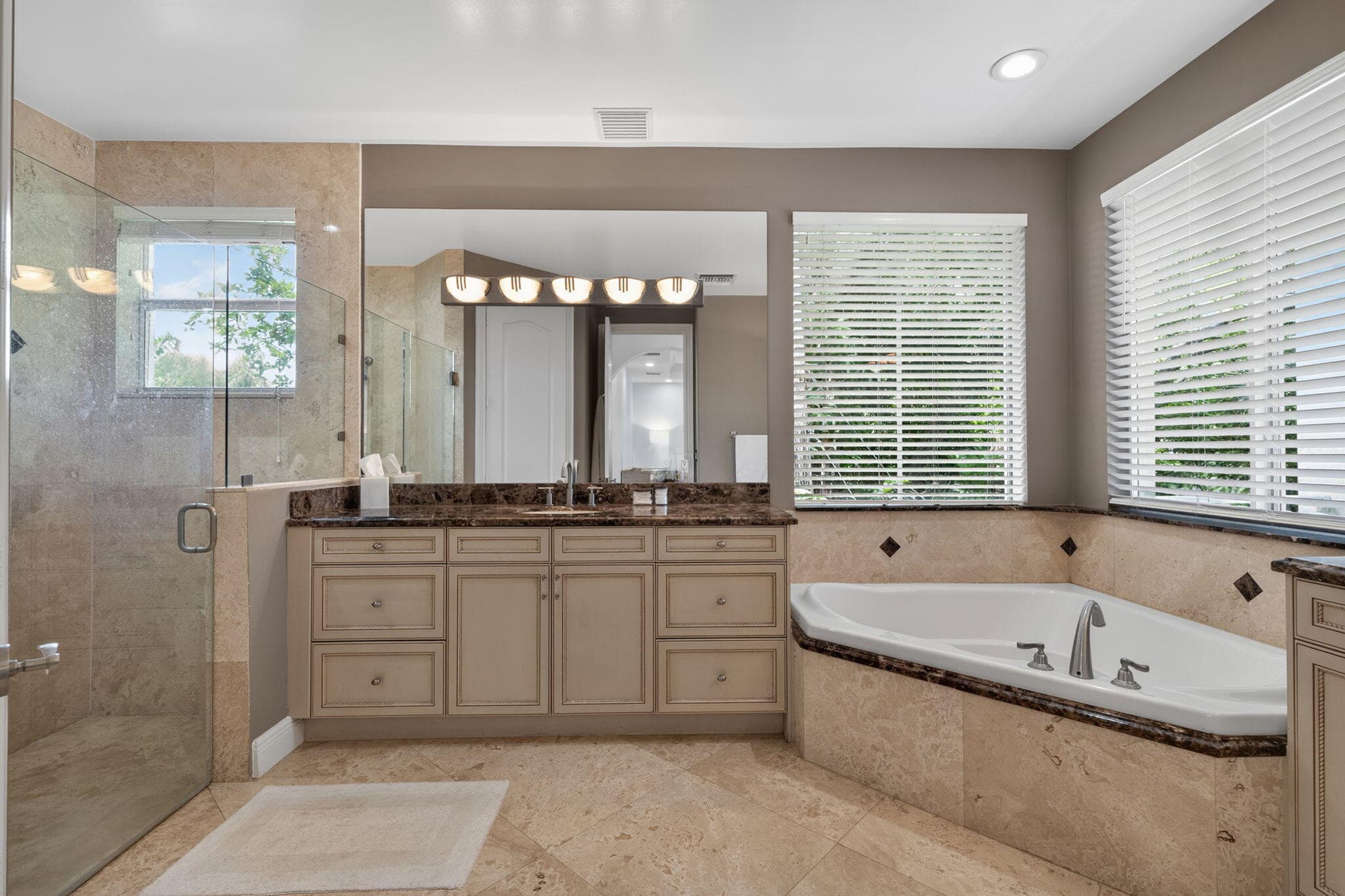 2844 NE 26th Avenue, Lighthouse Point, FL 33064 — photo 34 of 57
